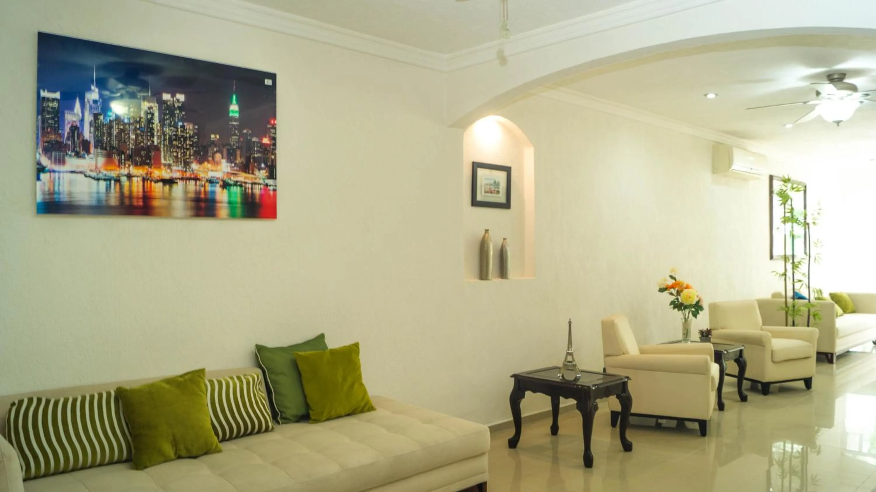 Area and facilities in Hotel Malecón