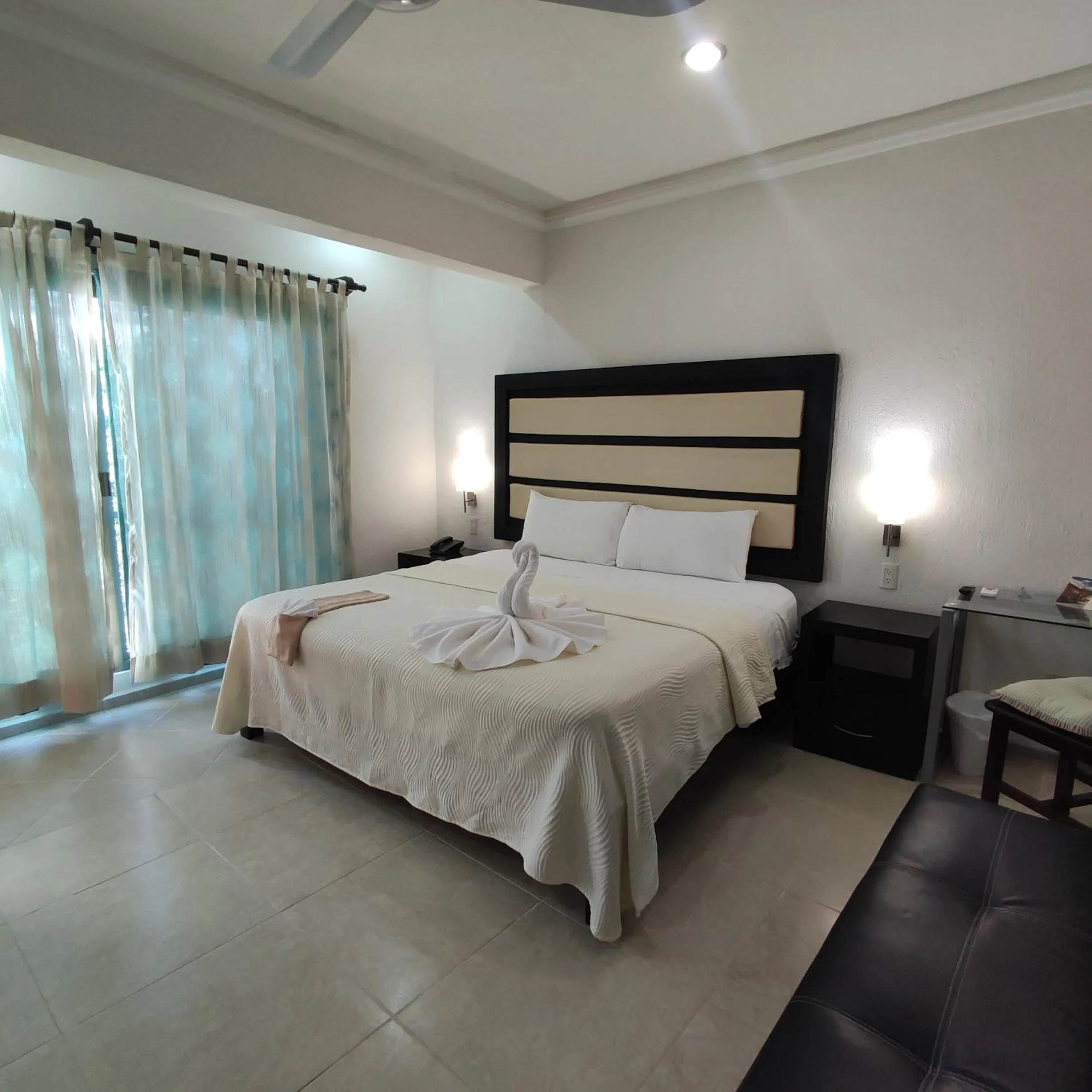 Bed in Hotel CEO Group