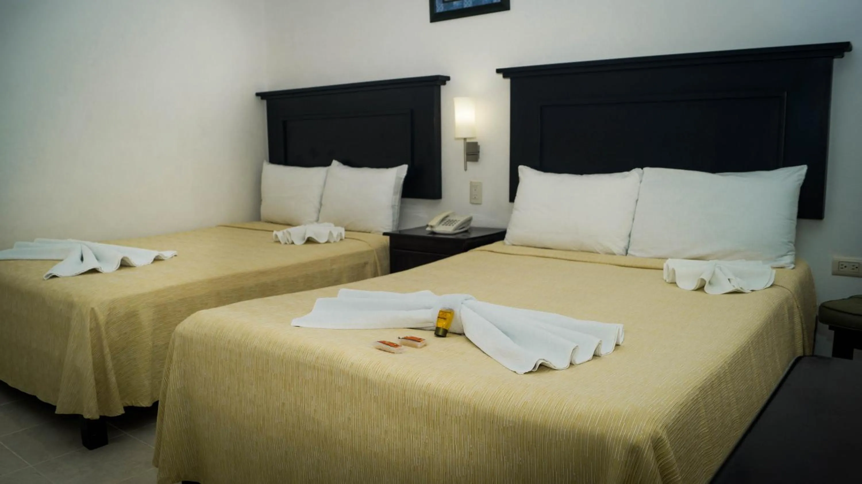 Bed in Hotel Malecón