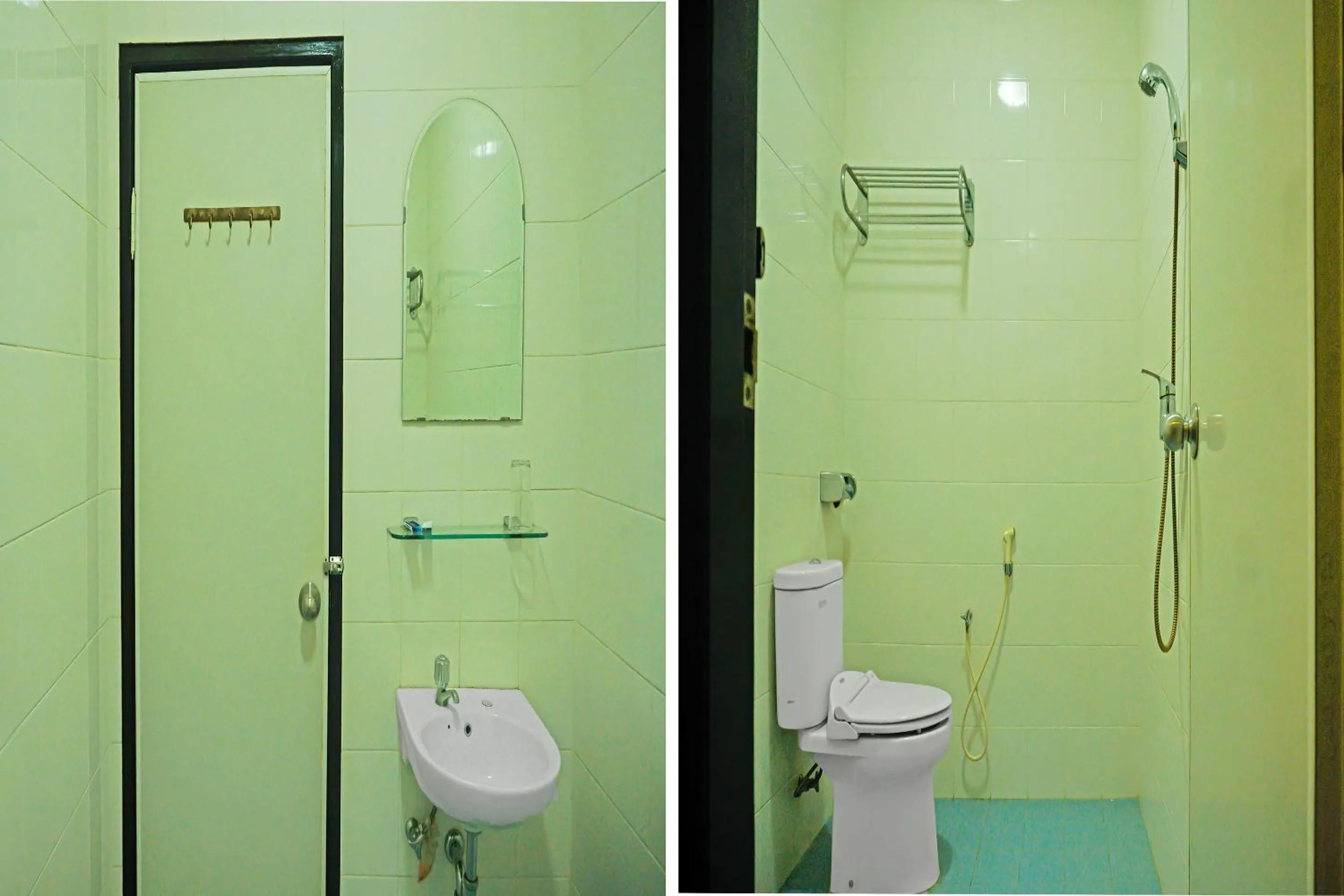 Bathroom in Collection O 92690 Hotel Limas