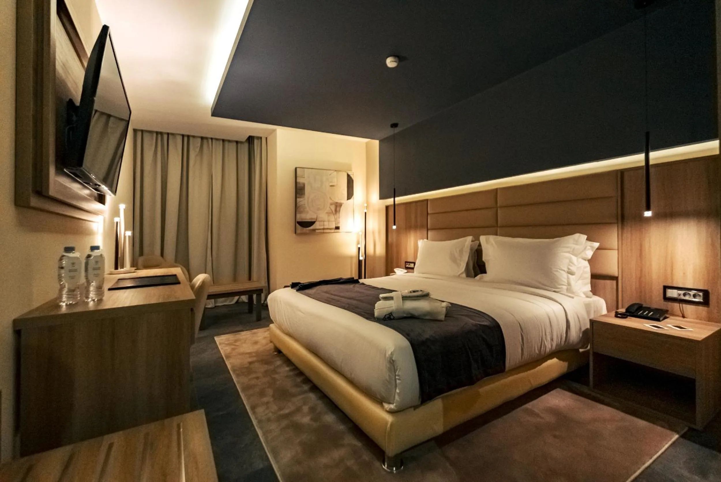 Bed in AD HOTEL HYDRA