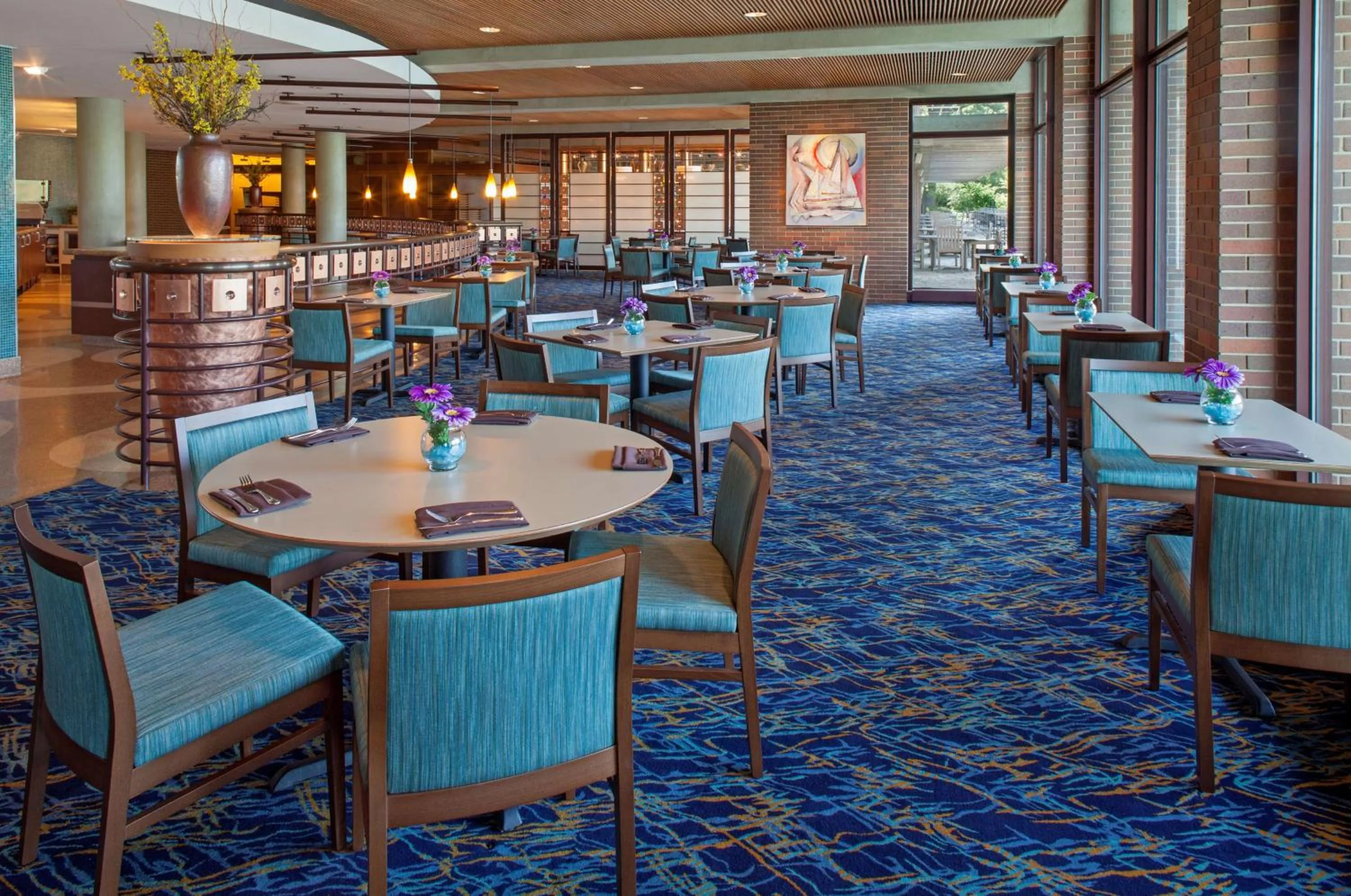 Restaurant/places to eat in Hyatt Lodge Oak Brook Chicago