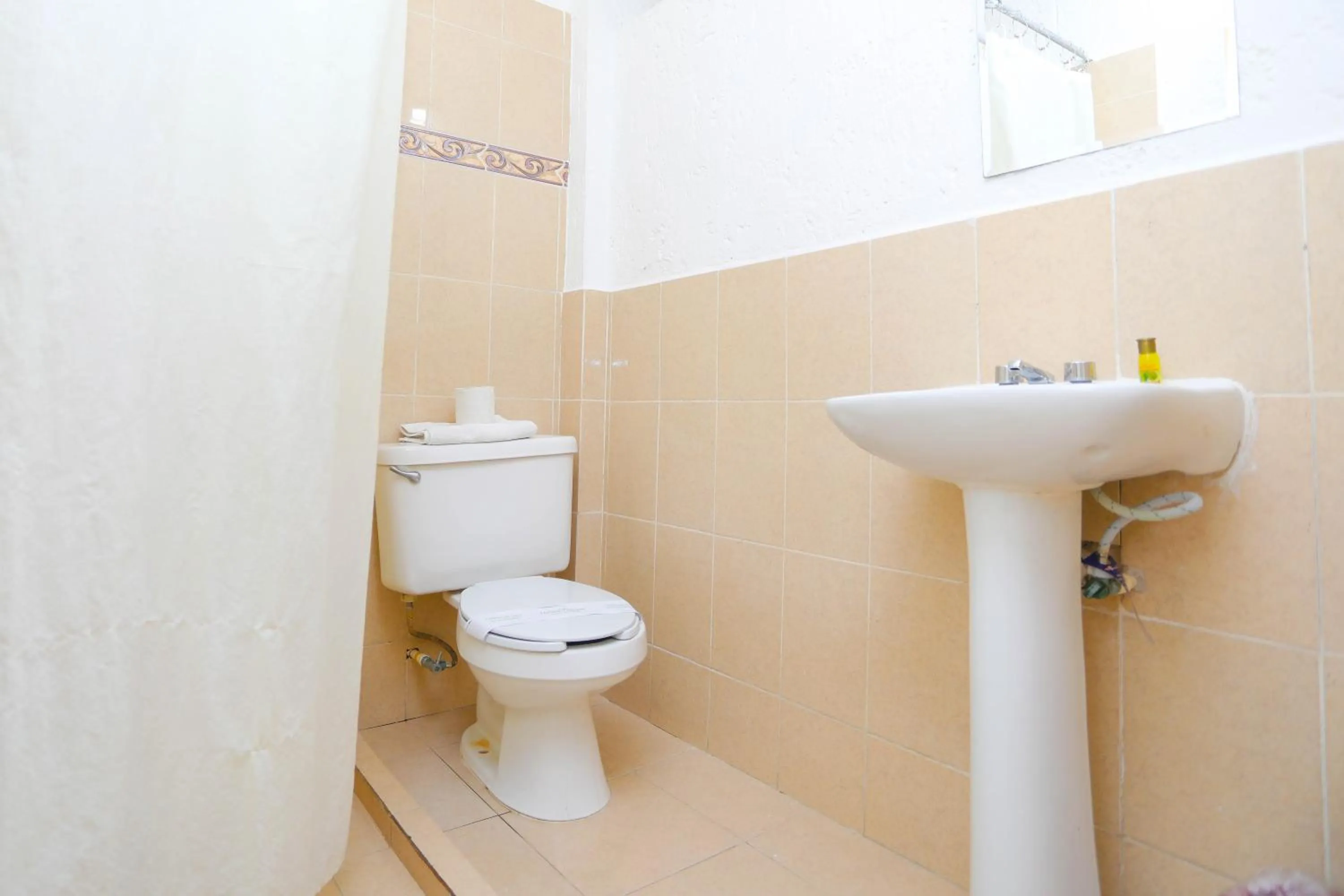 Bathroom in Hotel Hacienda Cancun