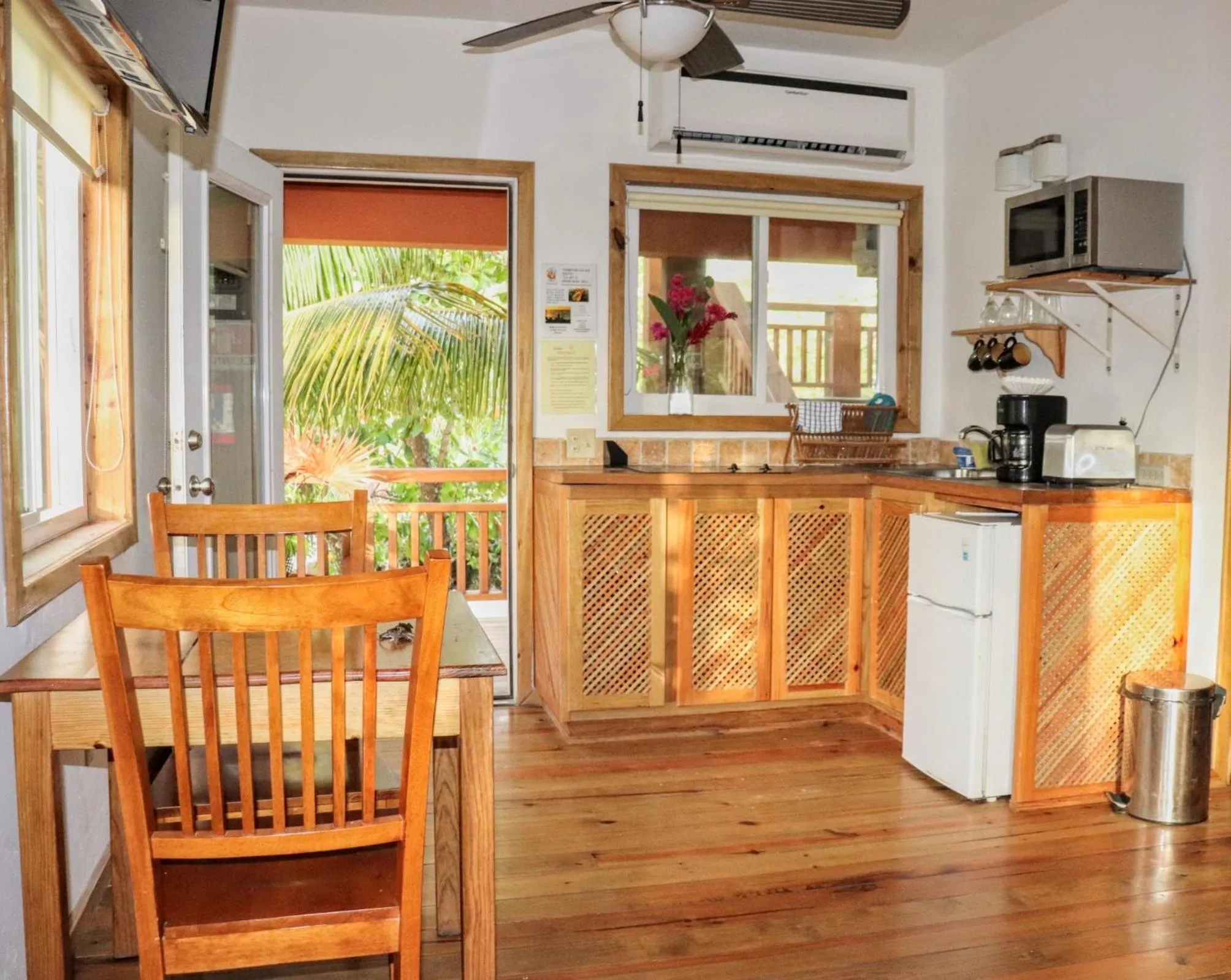 Hotel Posada Seremein ,West Bay ,Roatan