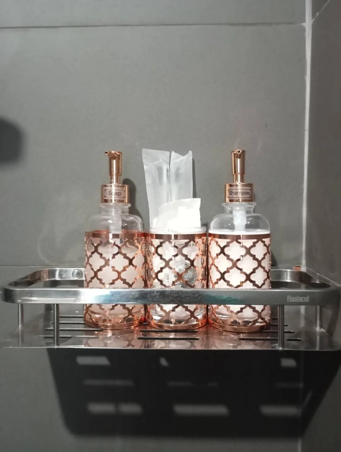 Bathroom in SK Hometel Samui Airport