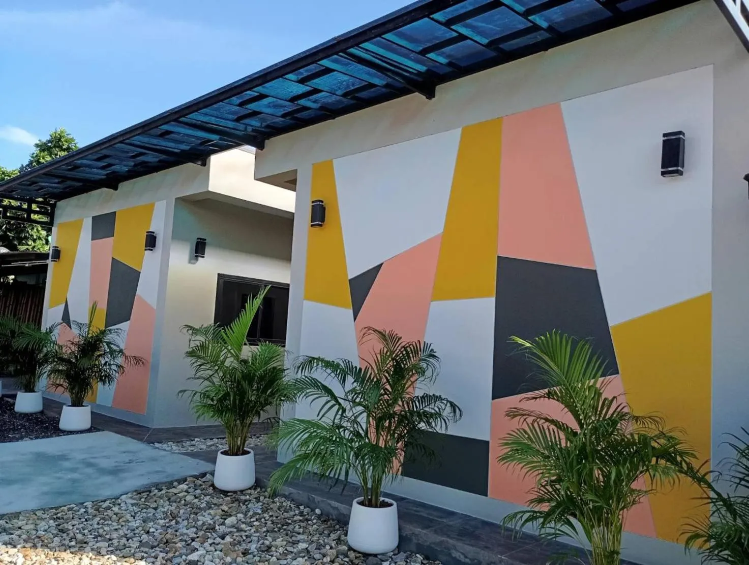 Property building in SK Hometel Samui Airport