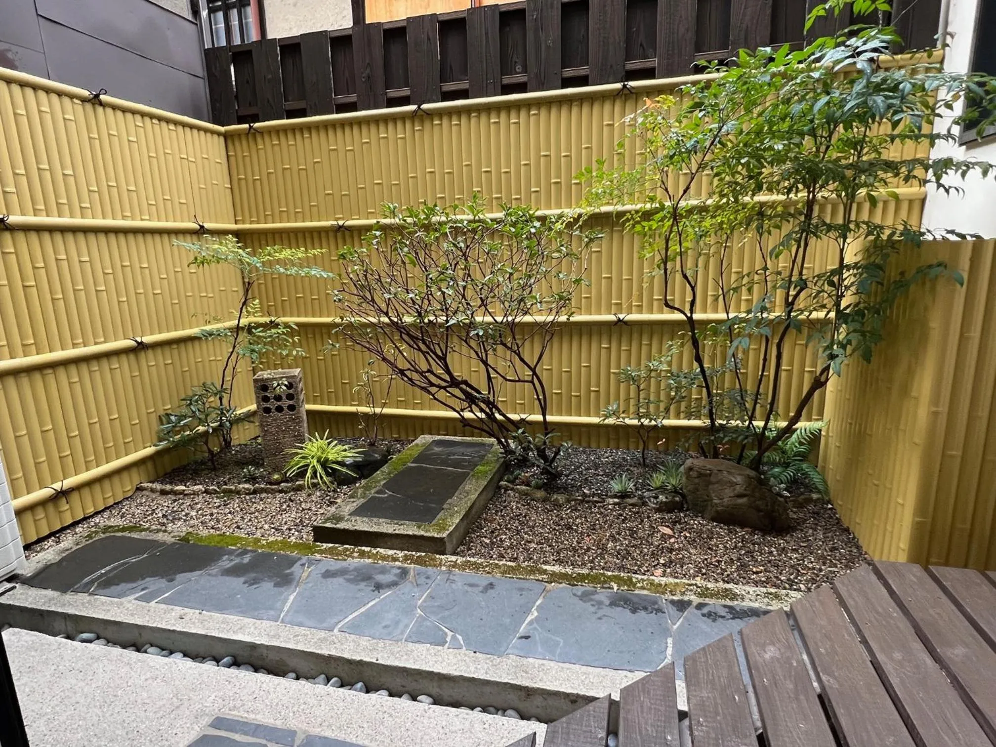 Garden in Maeniiya Machiya Inn