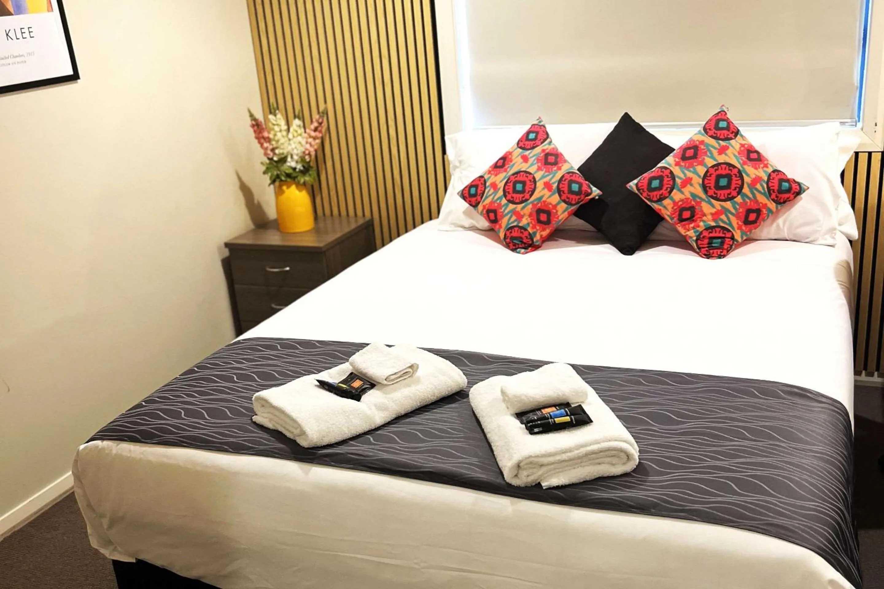 Bedroom, Bed in Comfort Inn Serenity Bathurst