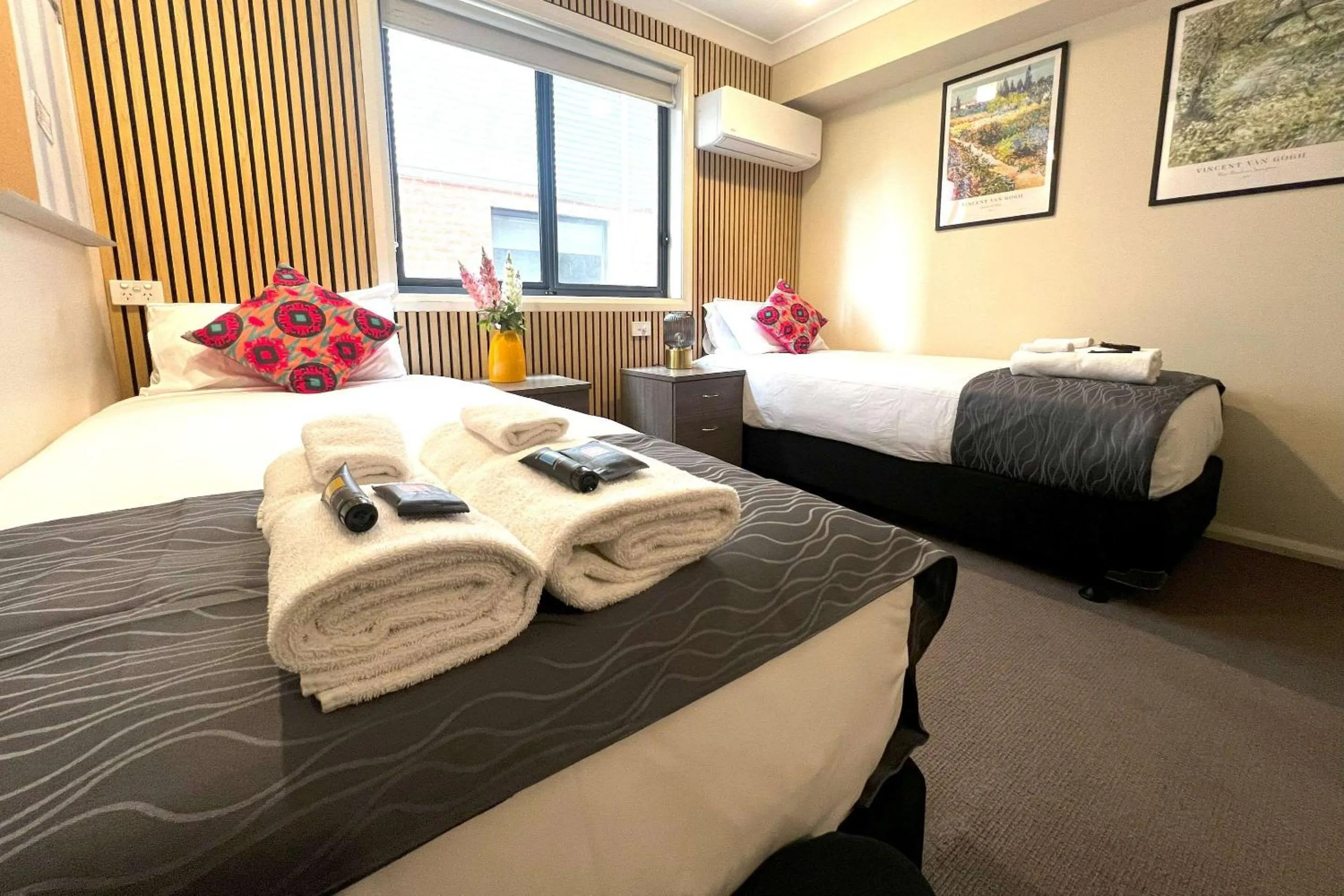 Bedroom, Bed in Comfort Inn Serenity Bathurst