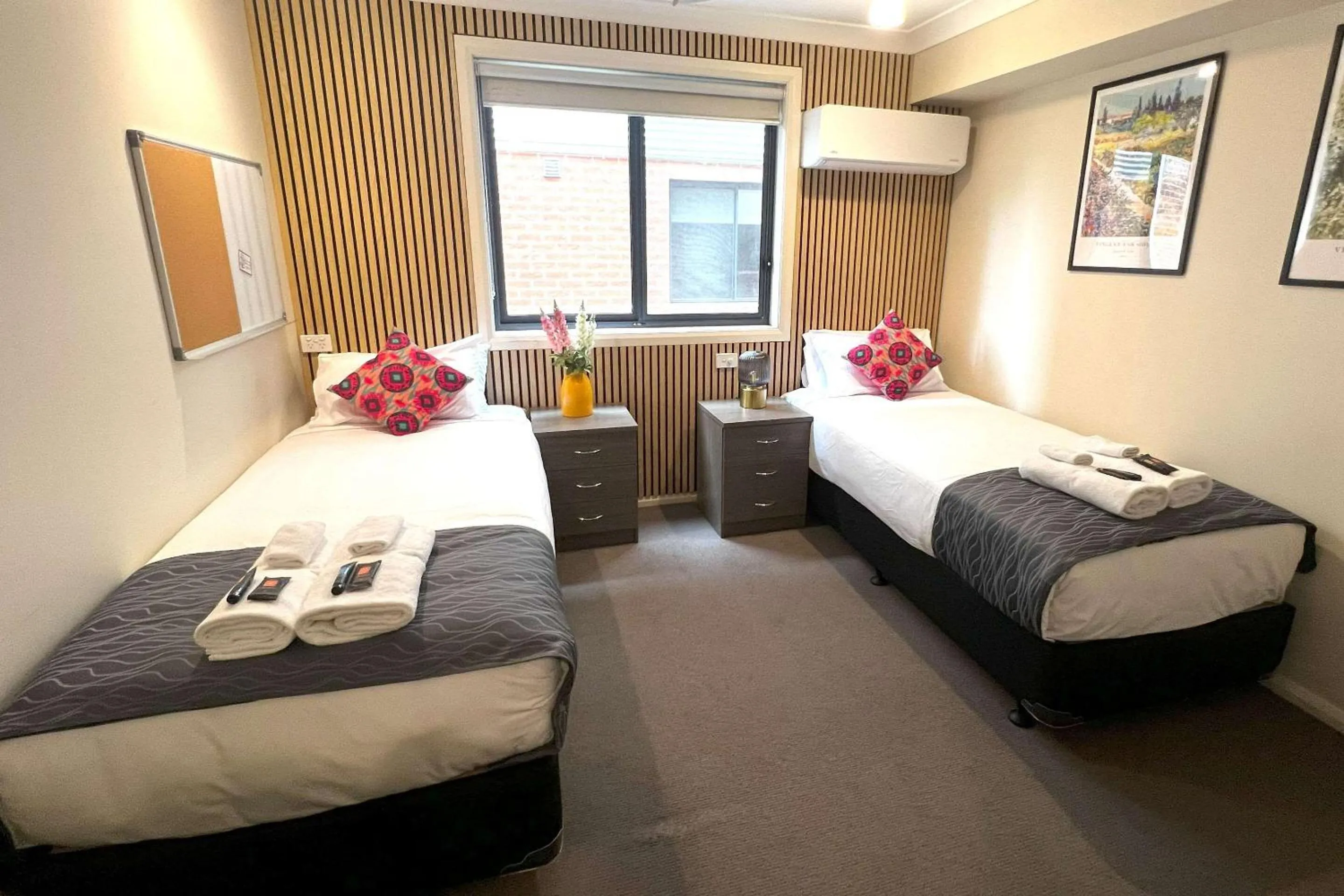 Bedroom, Bed in Comfort Inn Serenity Bathurst