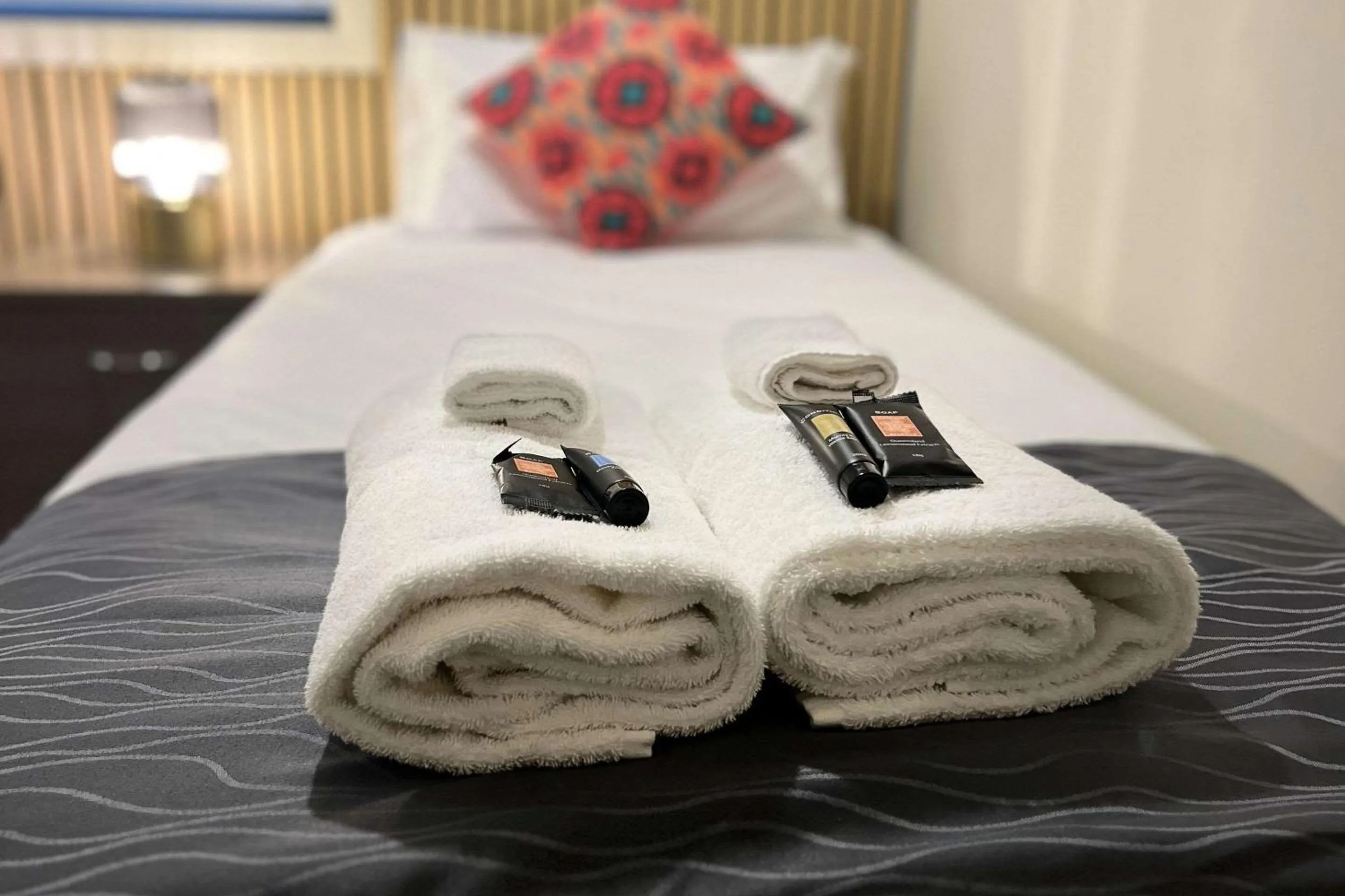 Bedroom, Bed in Comfort Inn Serenity Bathurst