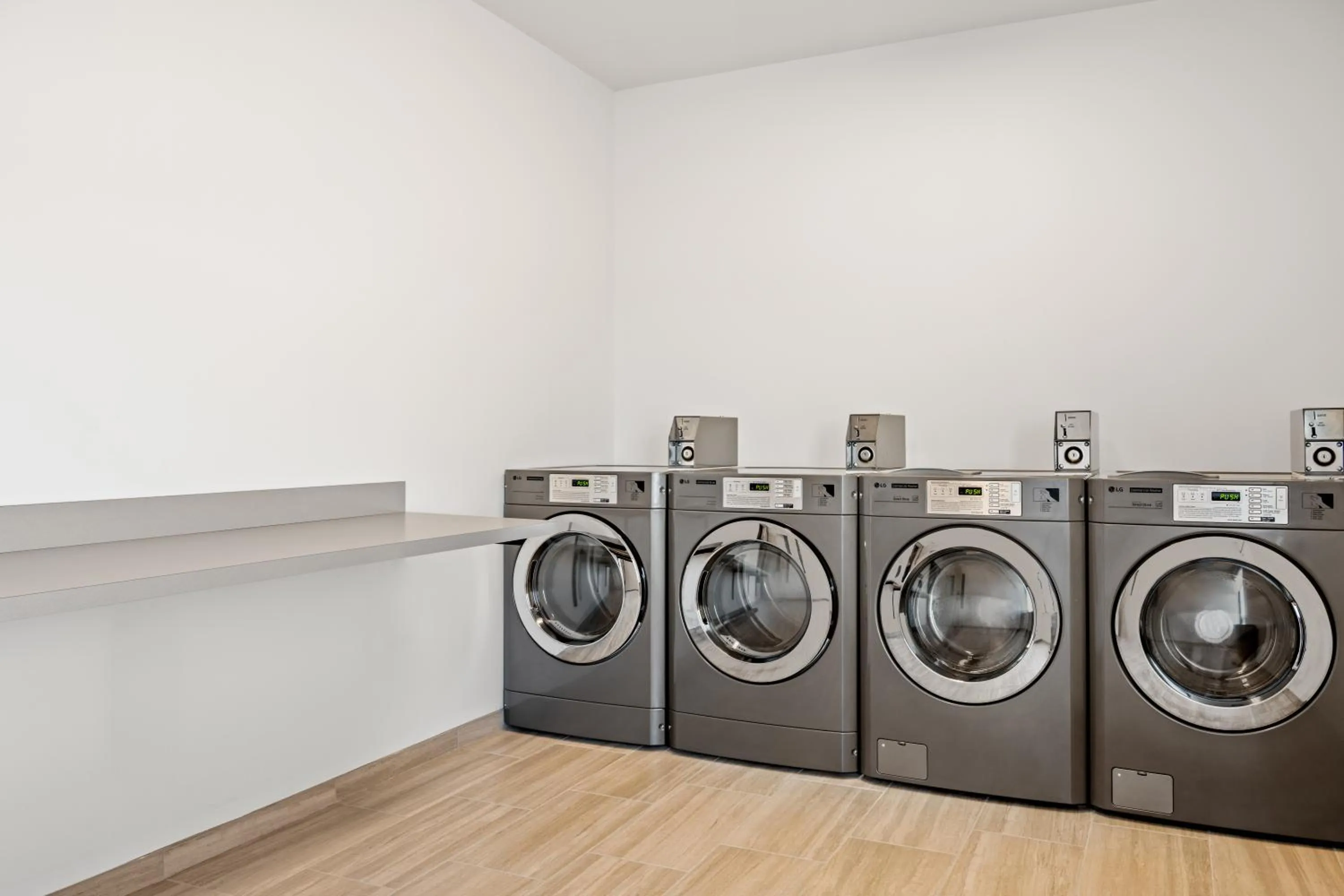 washing machine in SpringHill Suites by Marriott Menomonee Falls