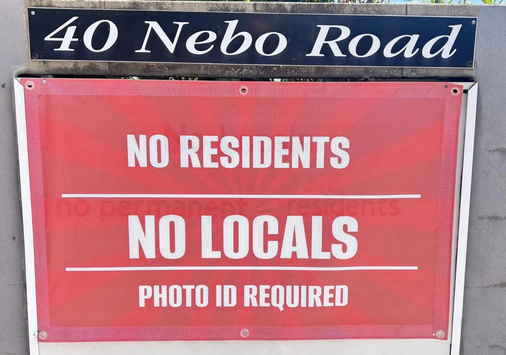 Country Plaza Motor Inn