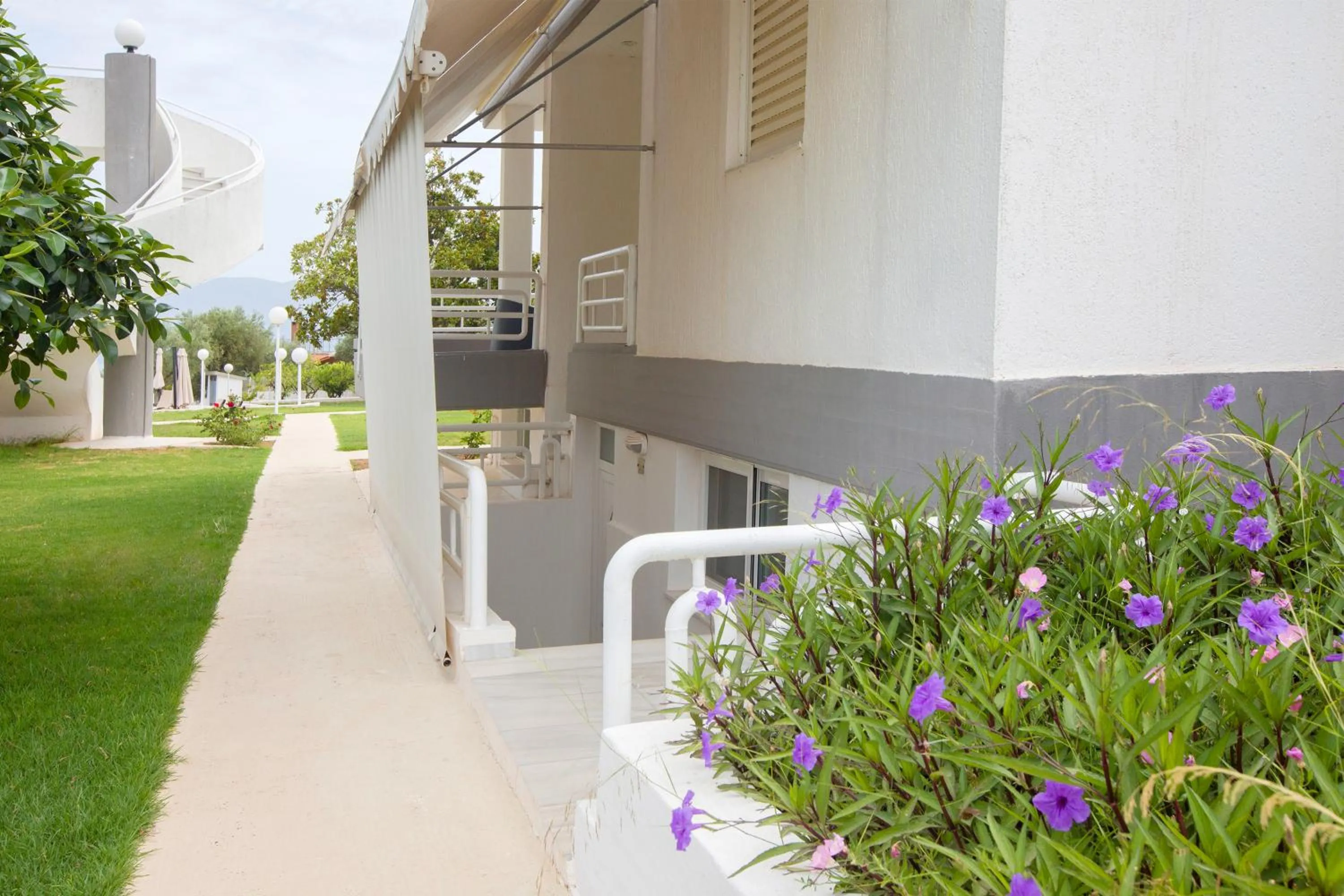 Garden view in Blue Marine Village