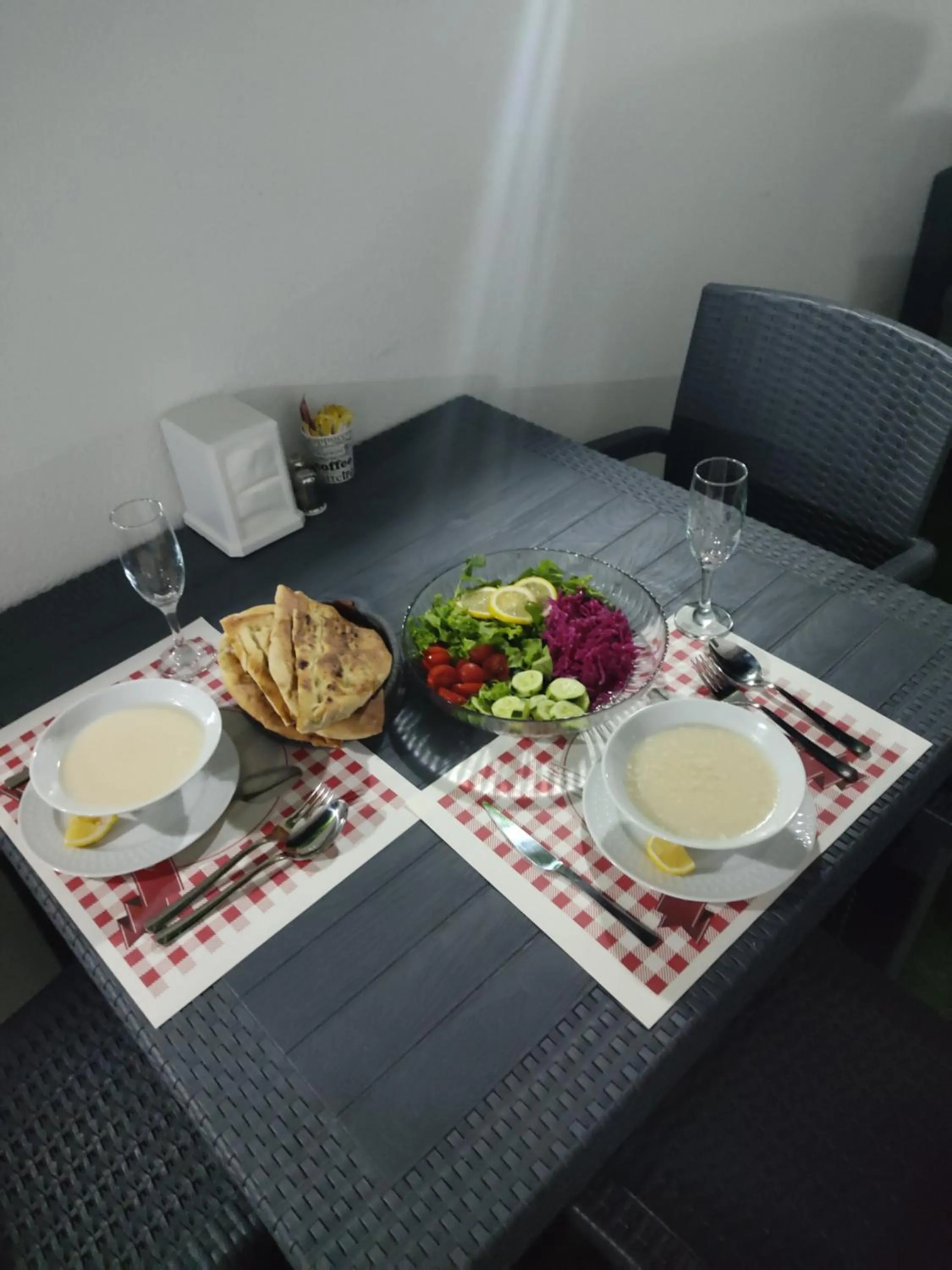 istanbul airport family suites hotel