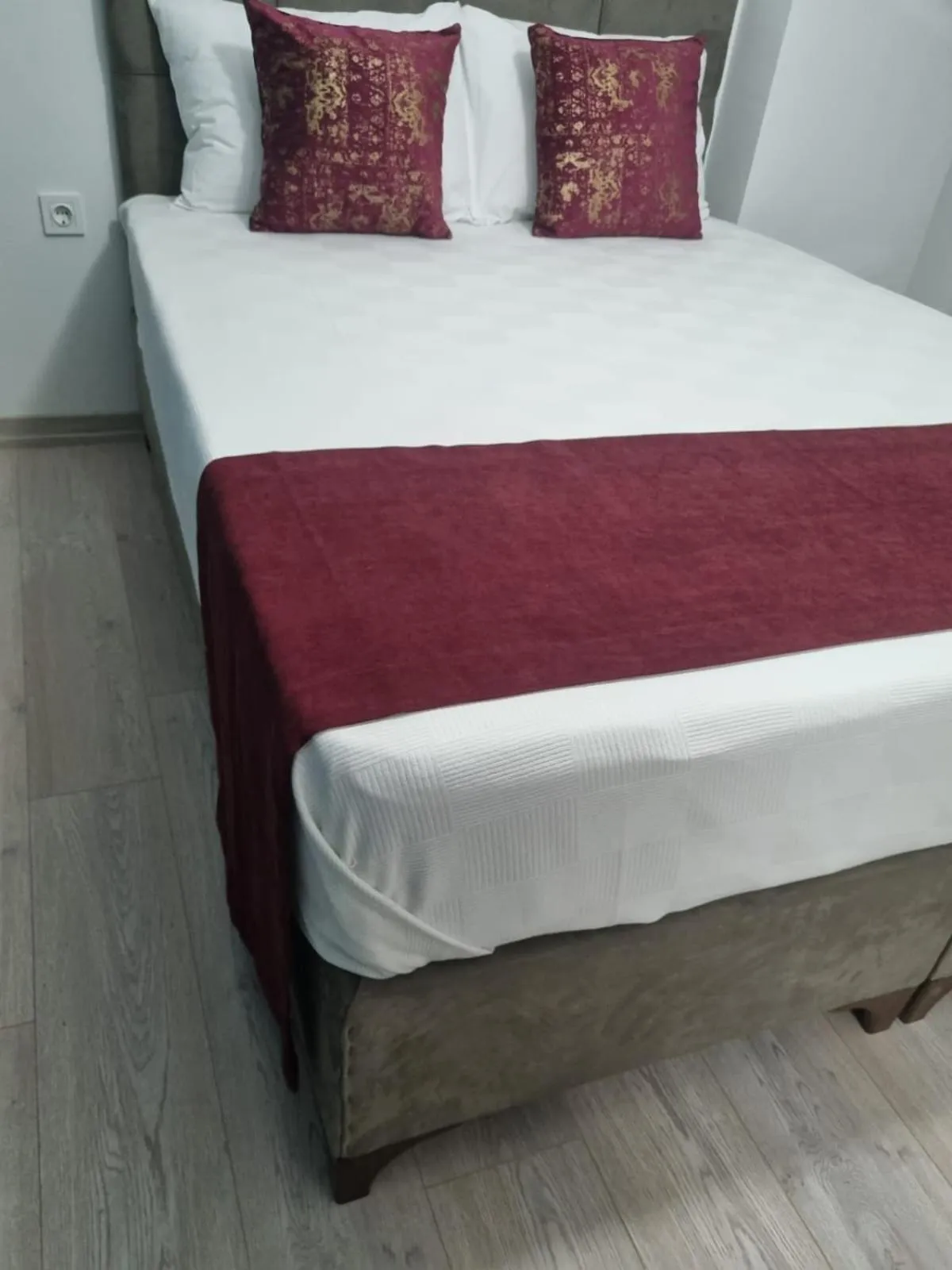 Bed in istanbul airport family suites hotel