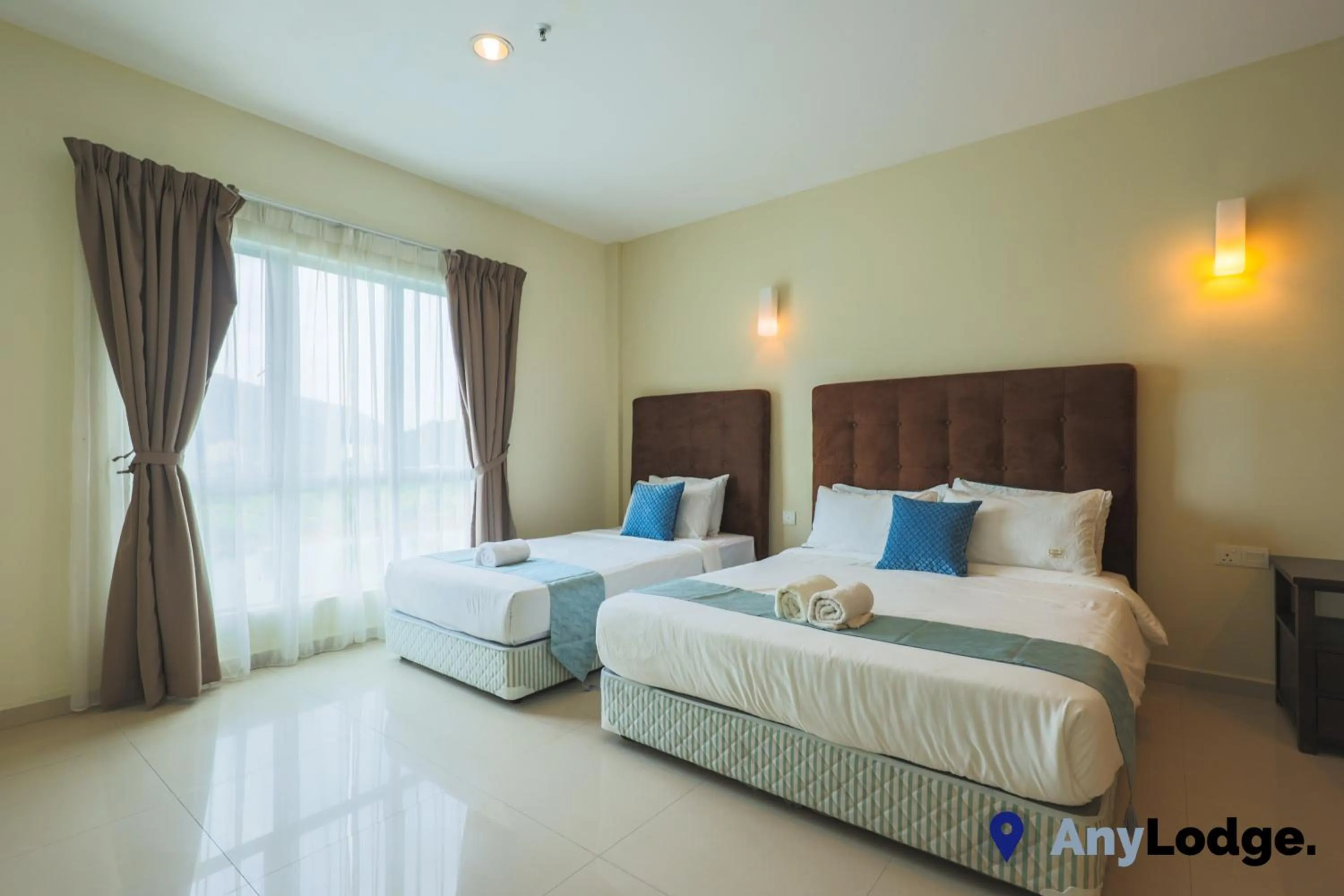Bed in AnyLodge Waterfront Marina Island Pangkor