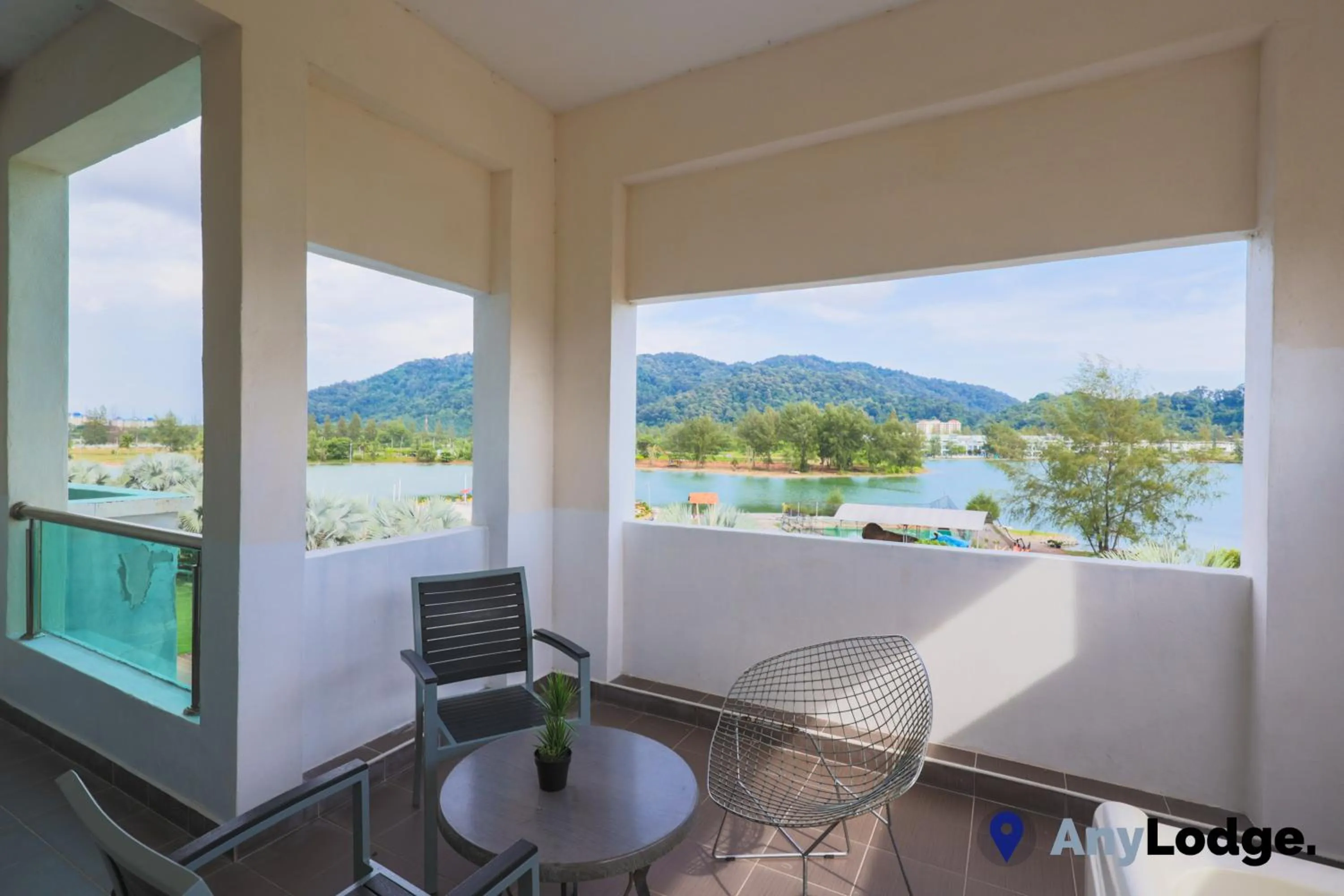 Balcony/Terrace in AnyLodge Waterfront Marina Island Pangkor
