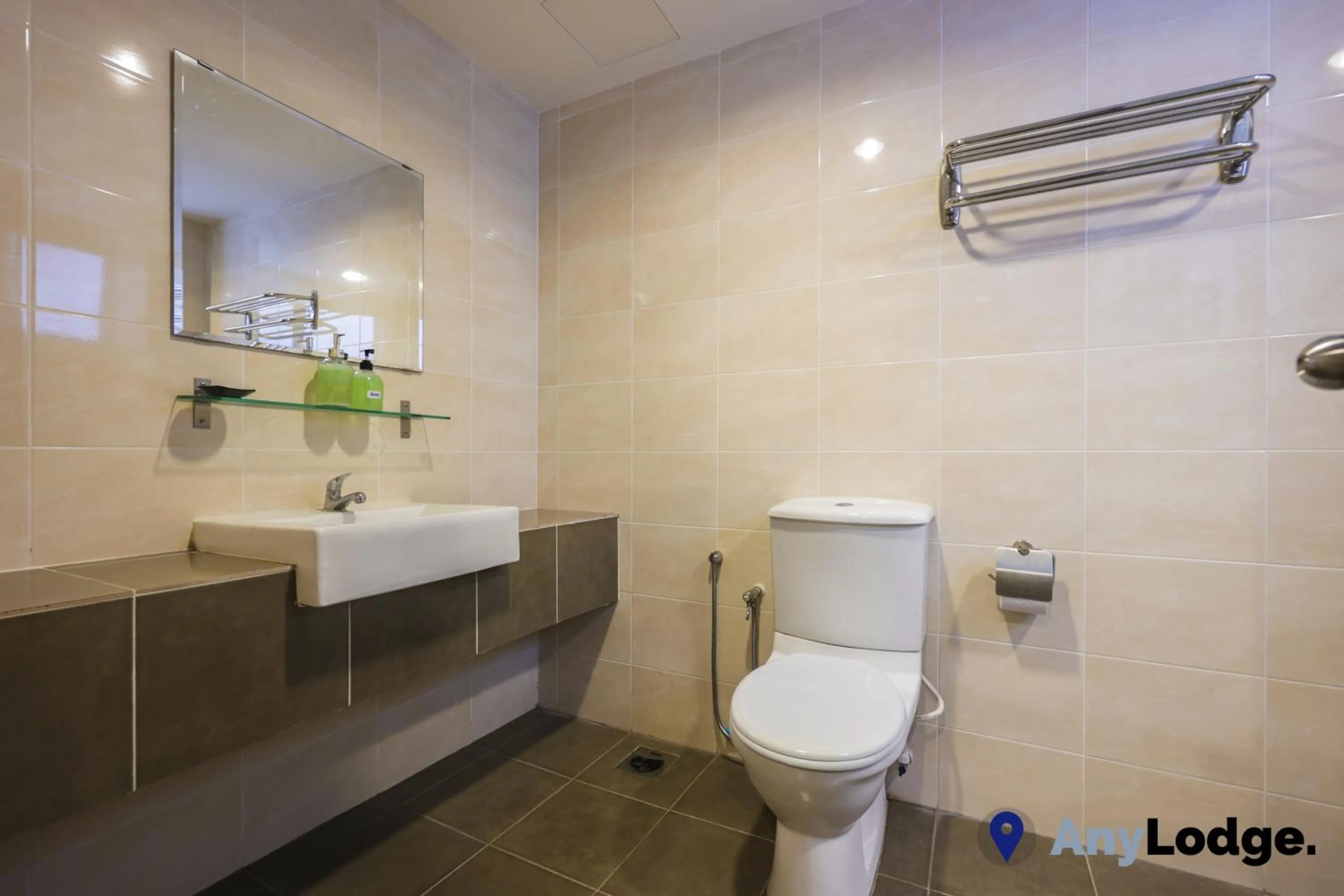 Shower in AnyLodge Waterfront Marina Island Pangkor