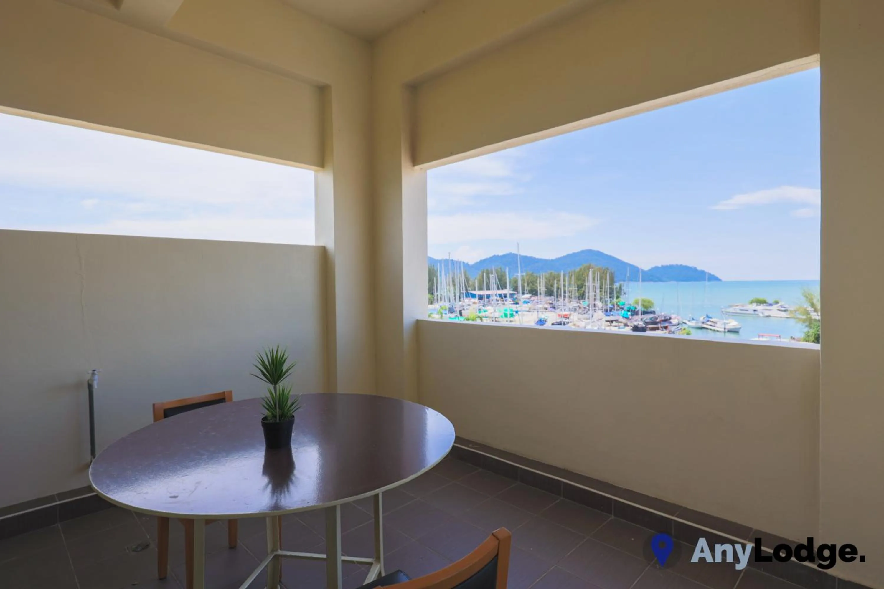 Balcony/Terrace in AnyLodge Waterfront Marina Island Pangkor