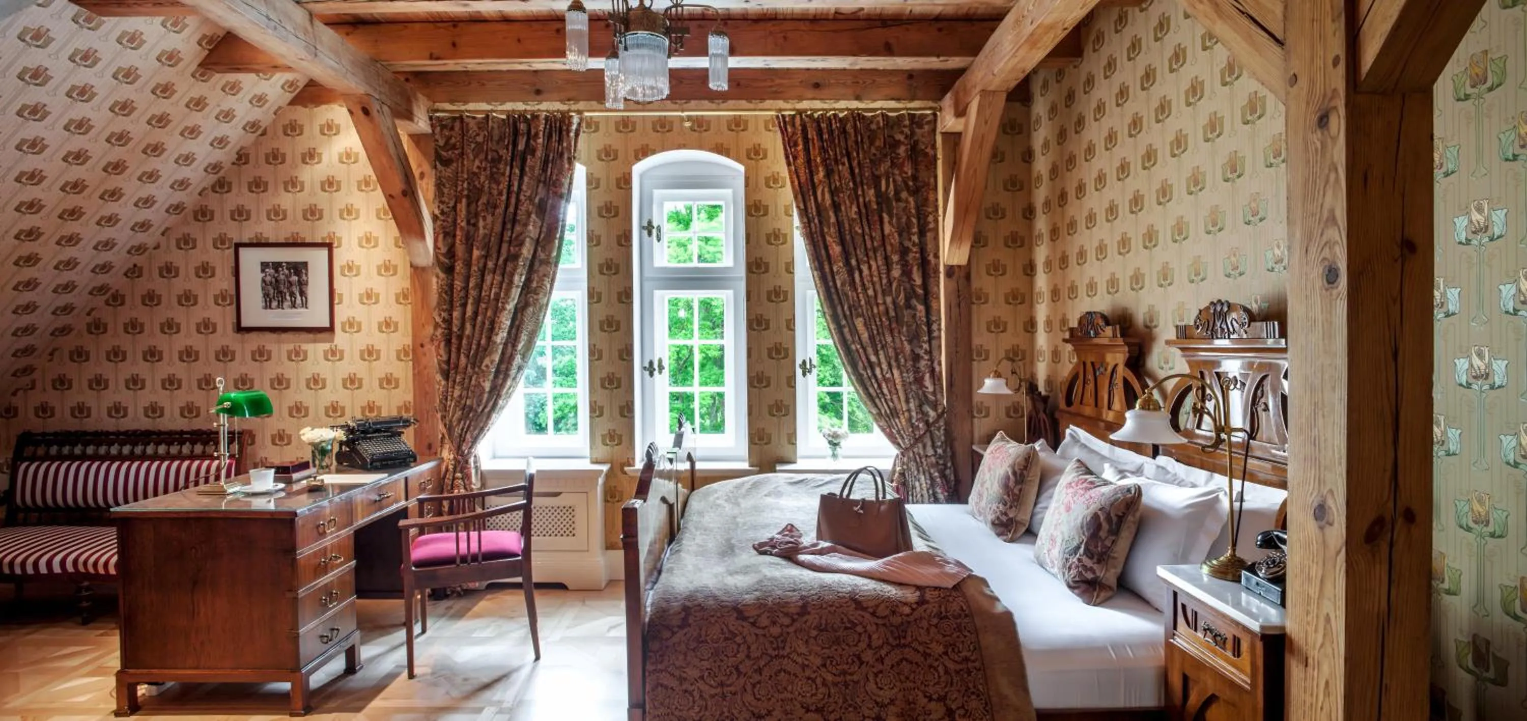 Bedroom, Bed in Pałac Ciekocinko Hotel Resort & Wellness