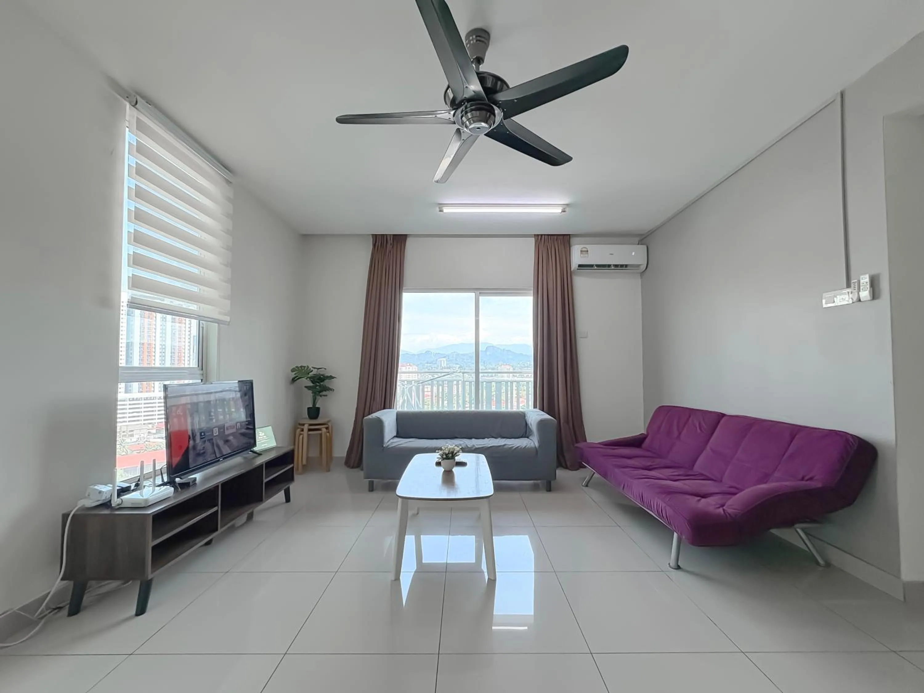 Living room in Setapak Central Signature Suites by Manhattan Group