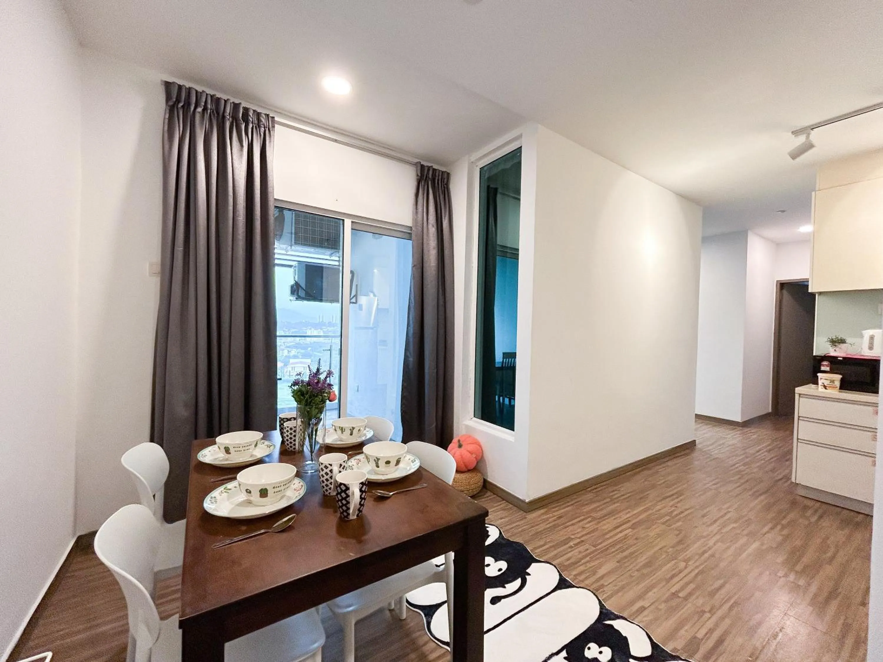 Dining area in Setapak Central Signature Suites by Manhattan Group