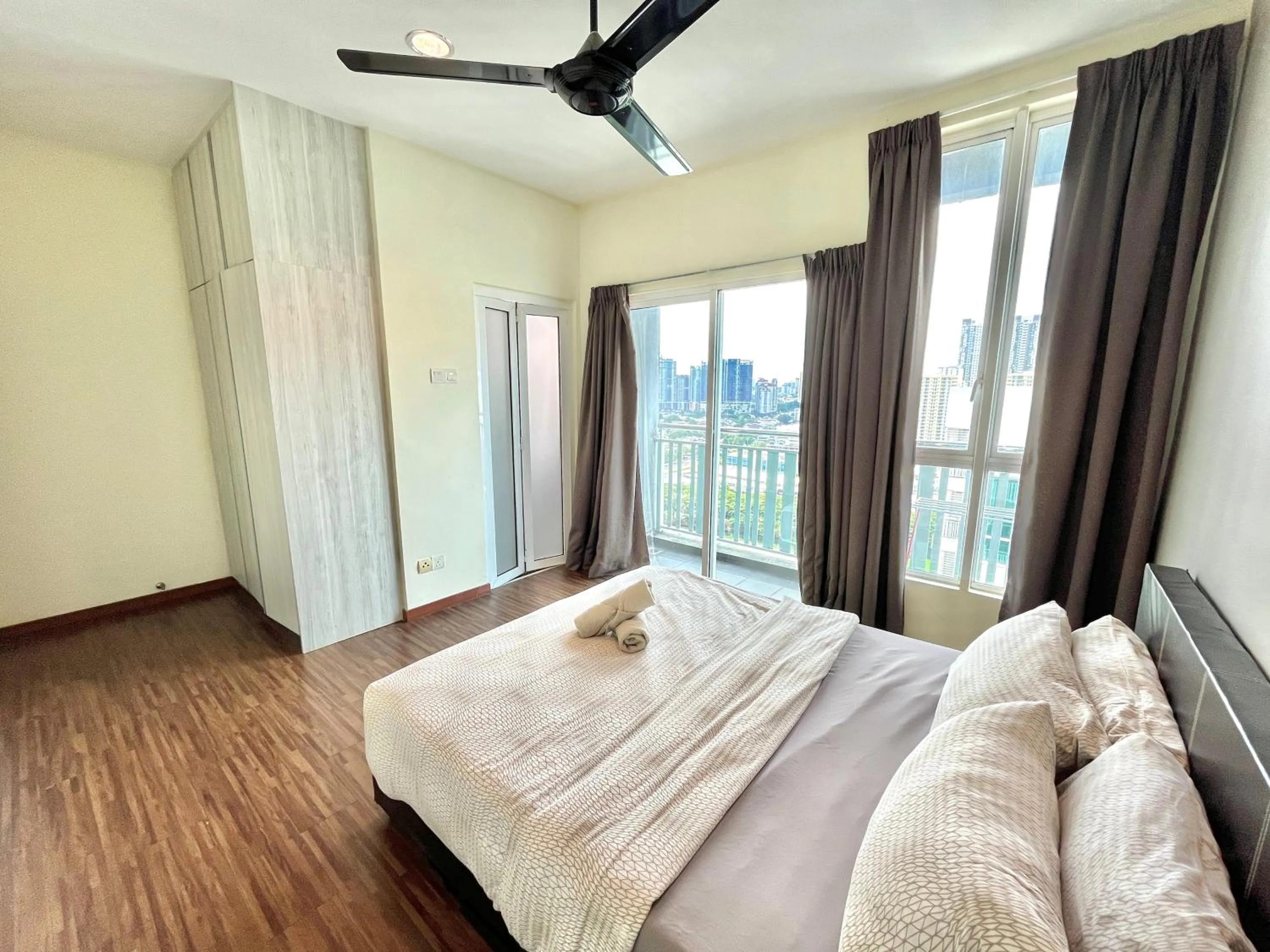 Bedroom, Bed in Setapak Central Signature Suites by Manhattan Group