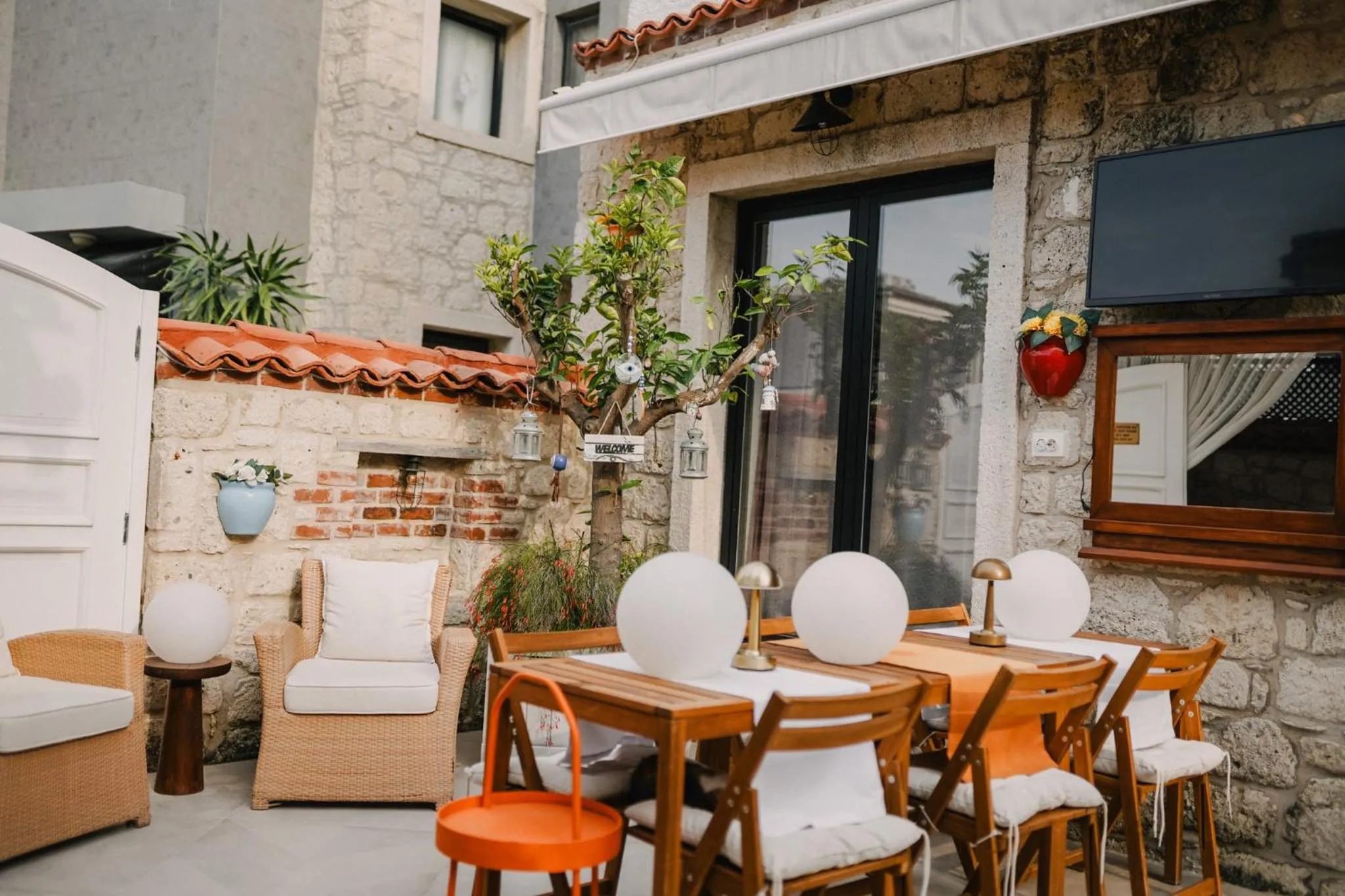 Garden in Portakal Çiçeği Alaçatı