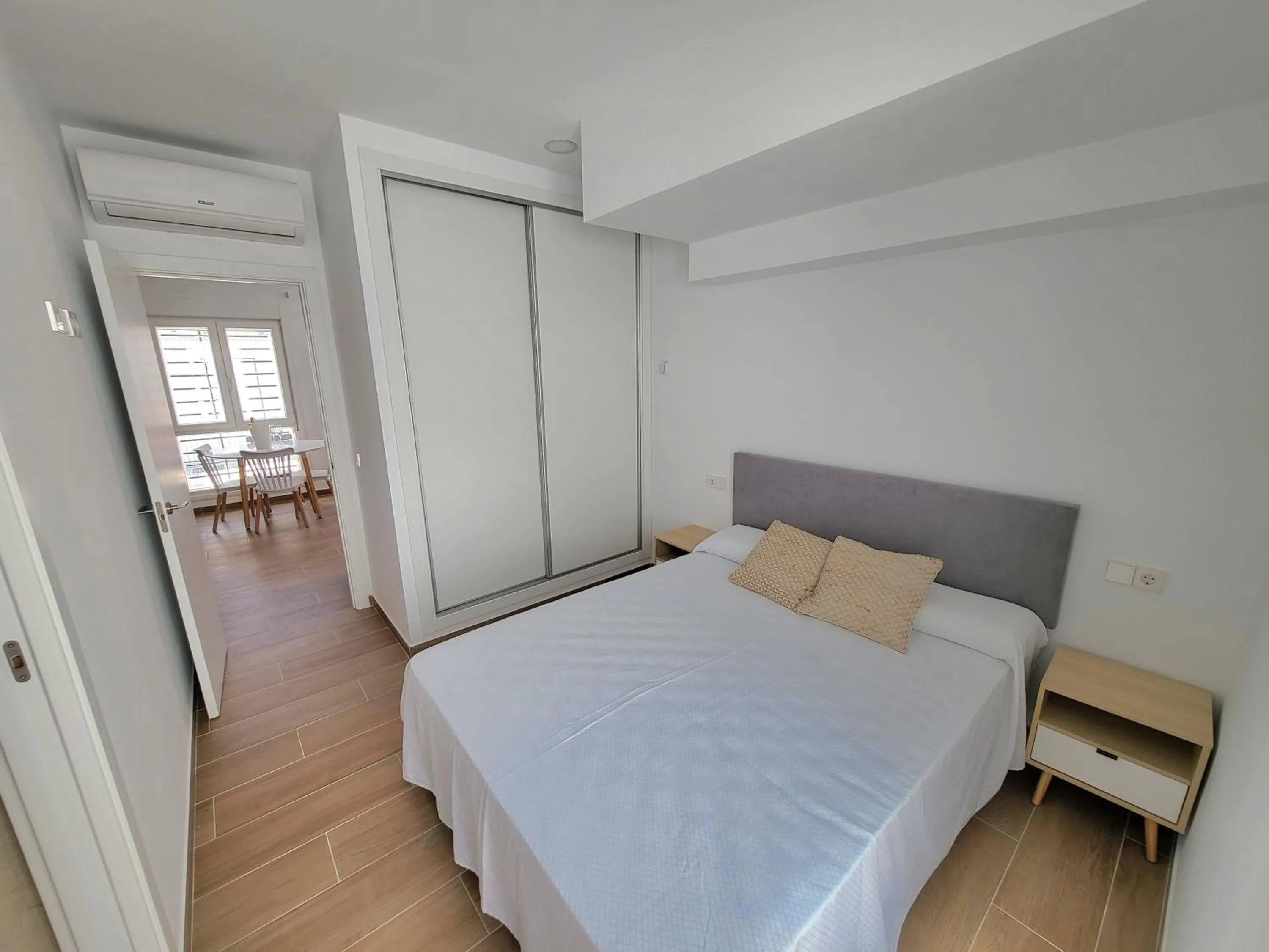 Apartamento nuevo en Planta Baja C con Piscina y Solarium