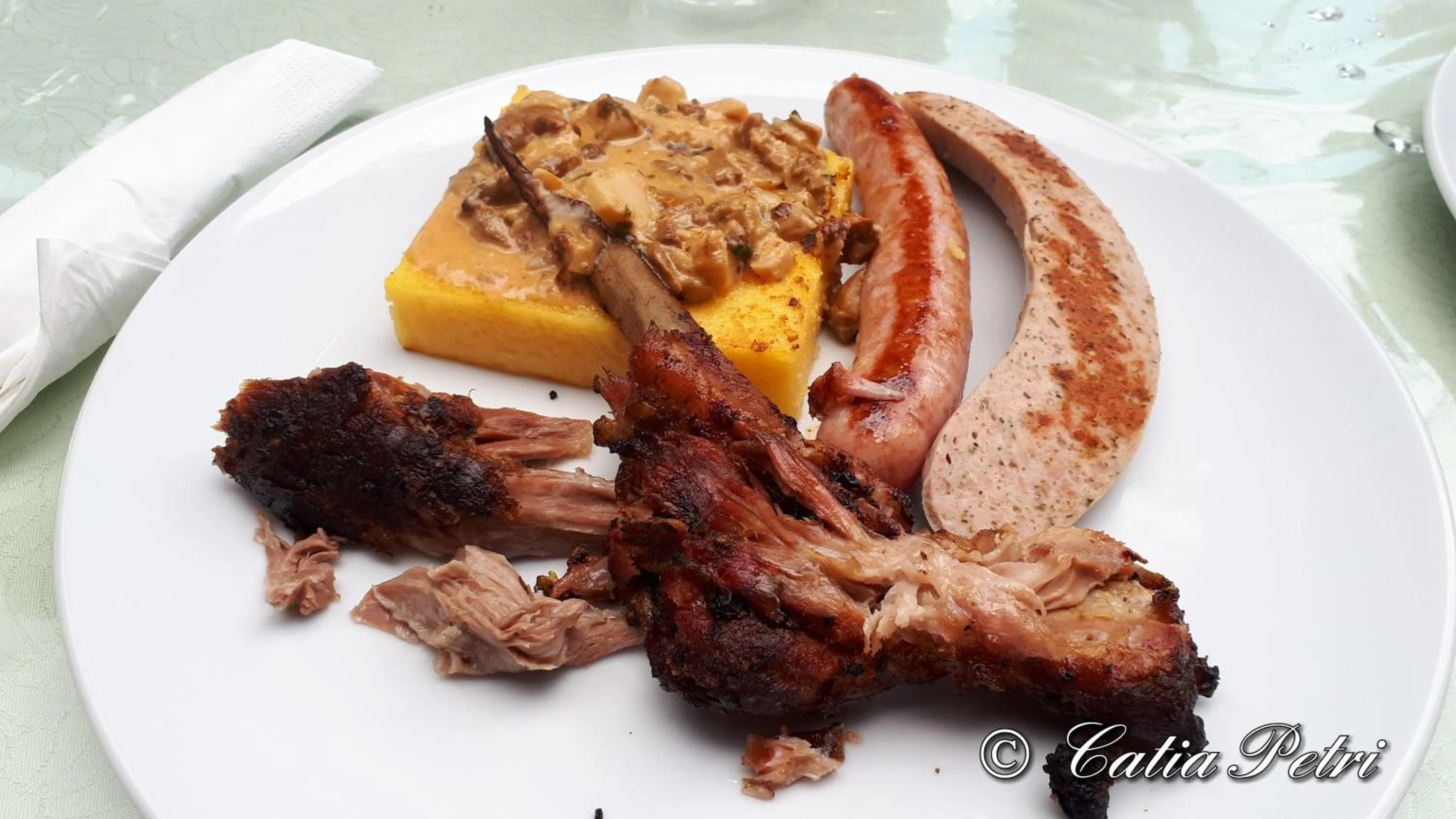 Dining area in Hotel Pörnbacher