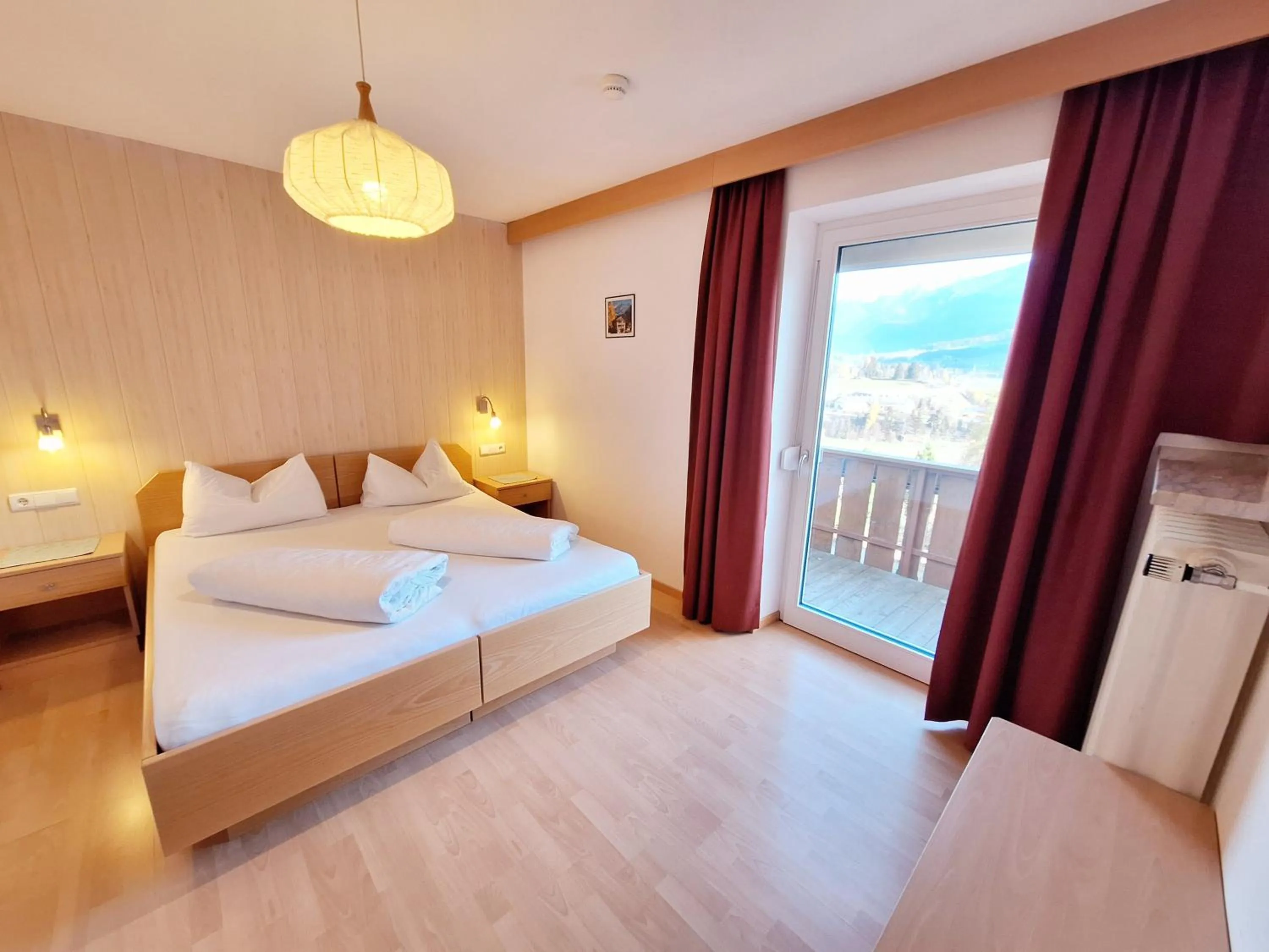 Bedroom, Bed in Hotel Pörnbacher