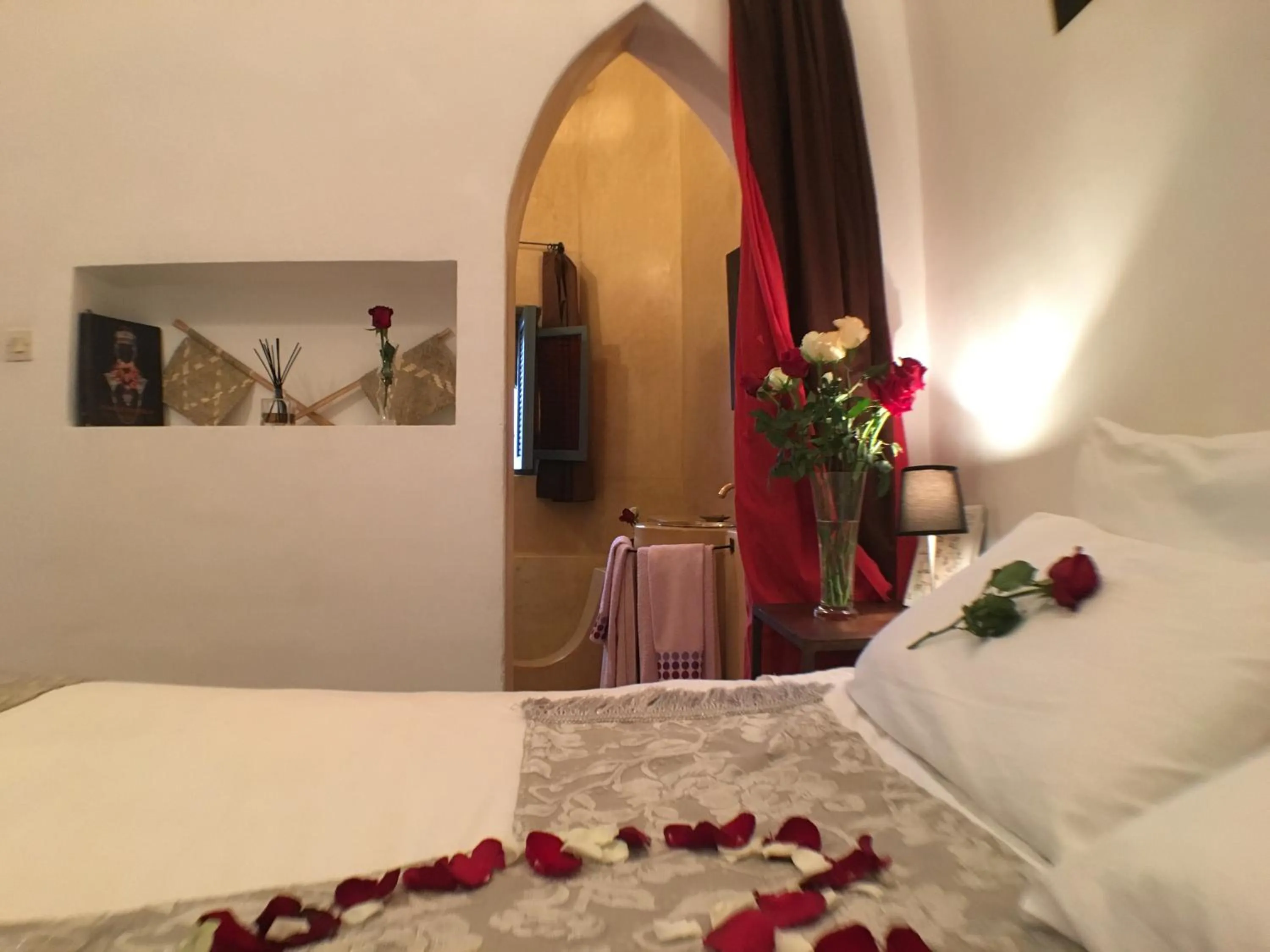 Decorative detail, Bed in Riad of The Light