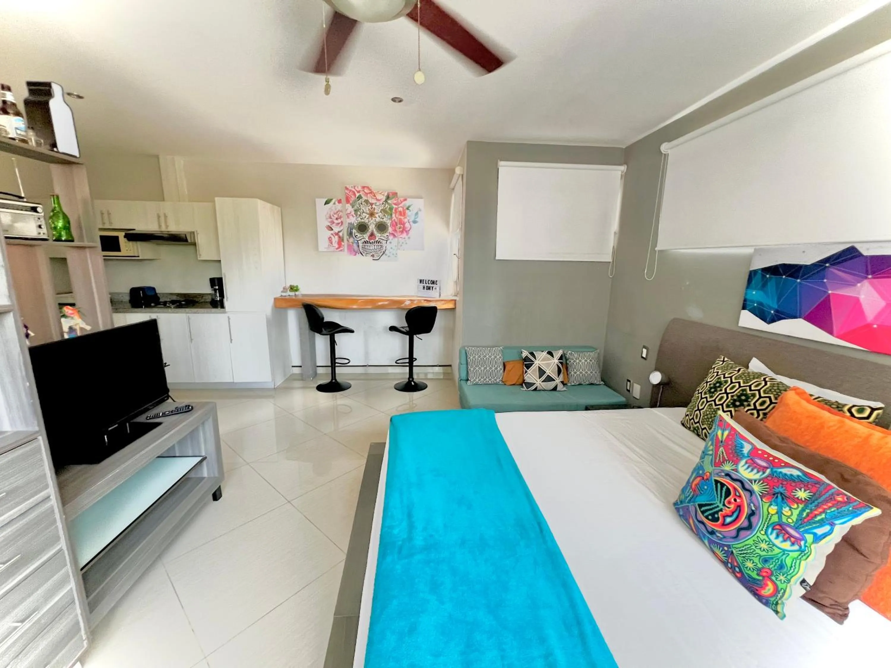 Bed in Playa Centro Rooftop Apartments & Studios