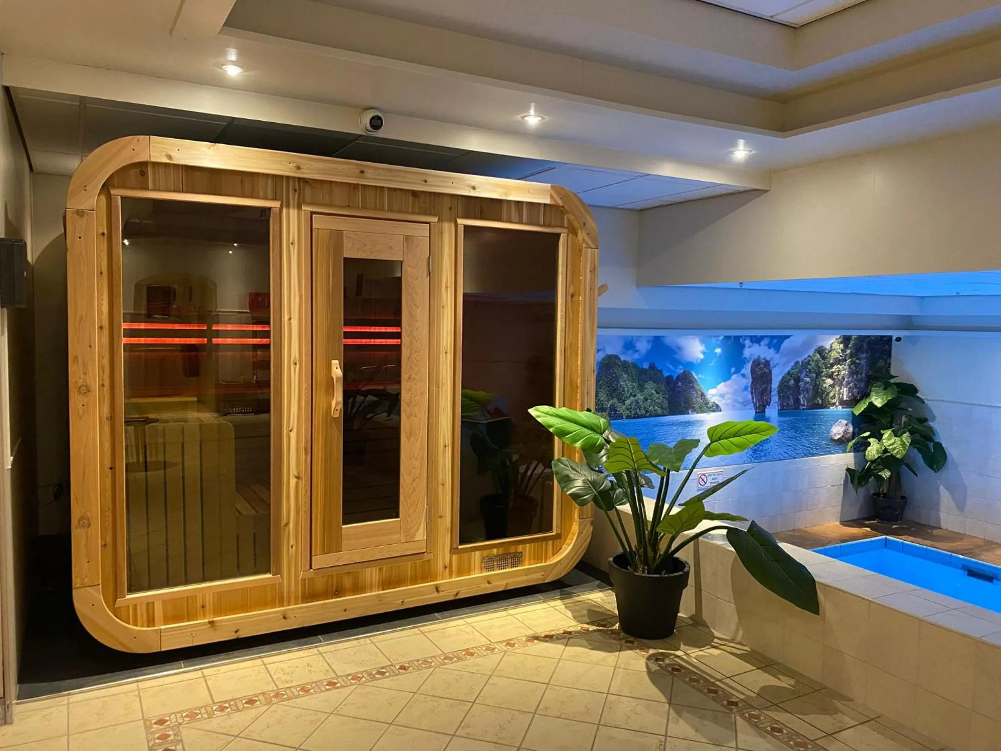 Sauna in Two Brothers Noordwijk Beach