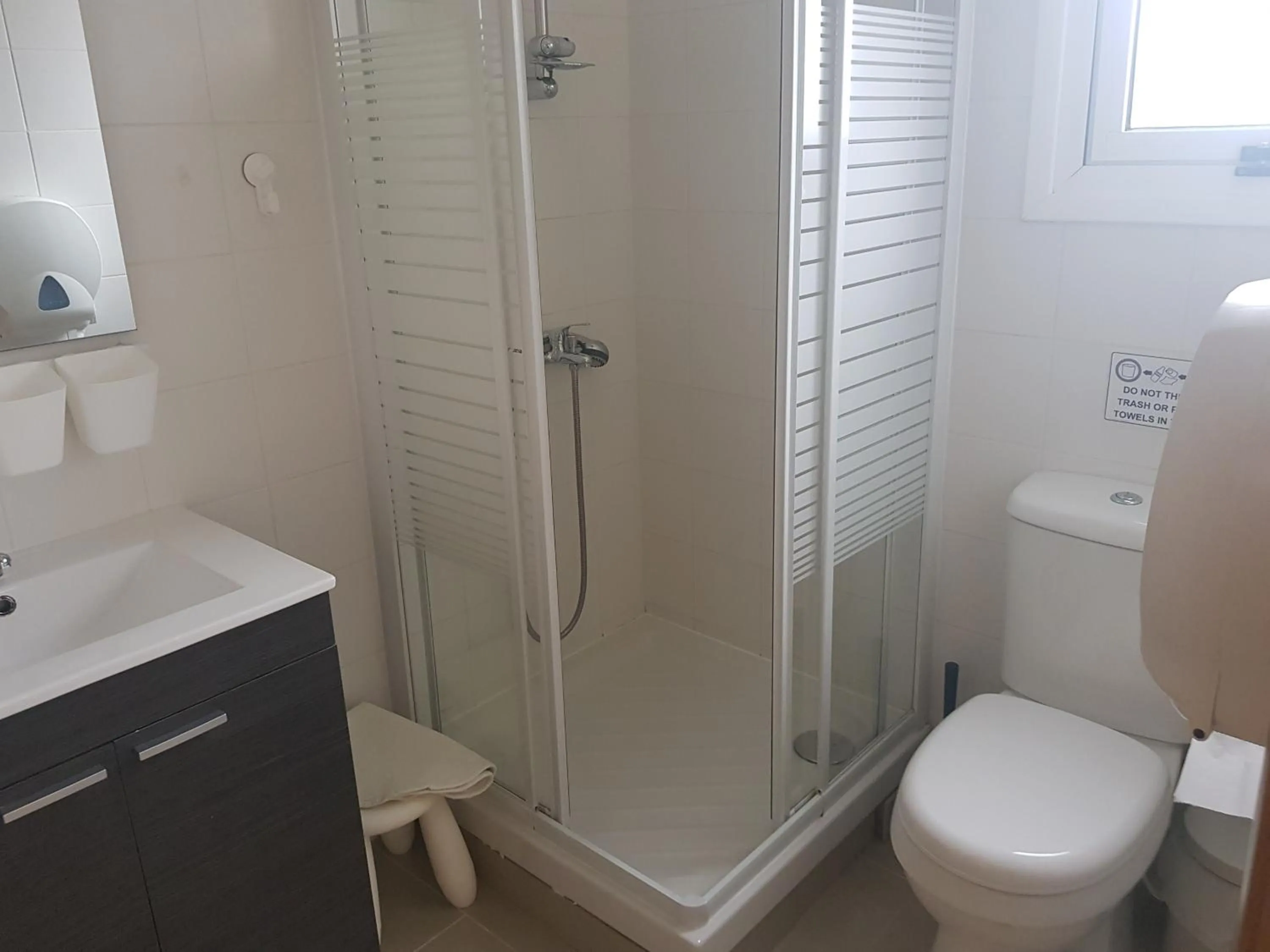 Valentinos Apartments