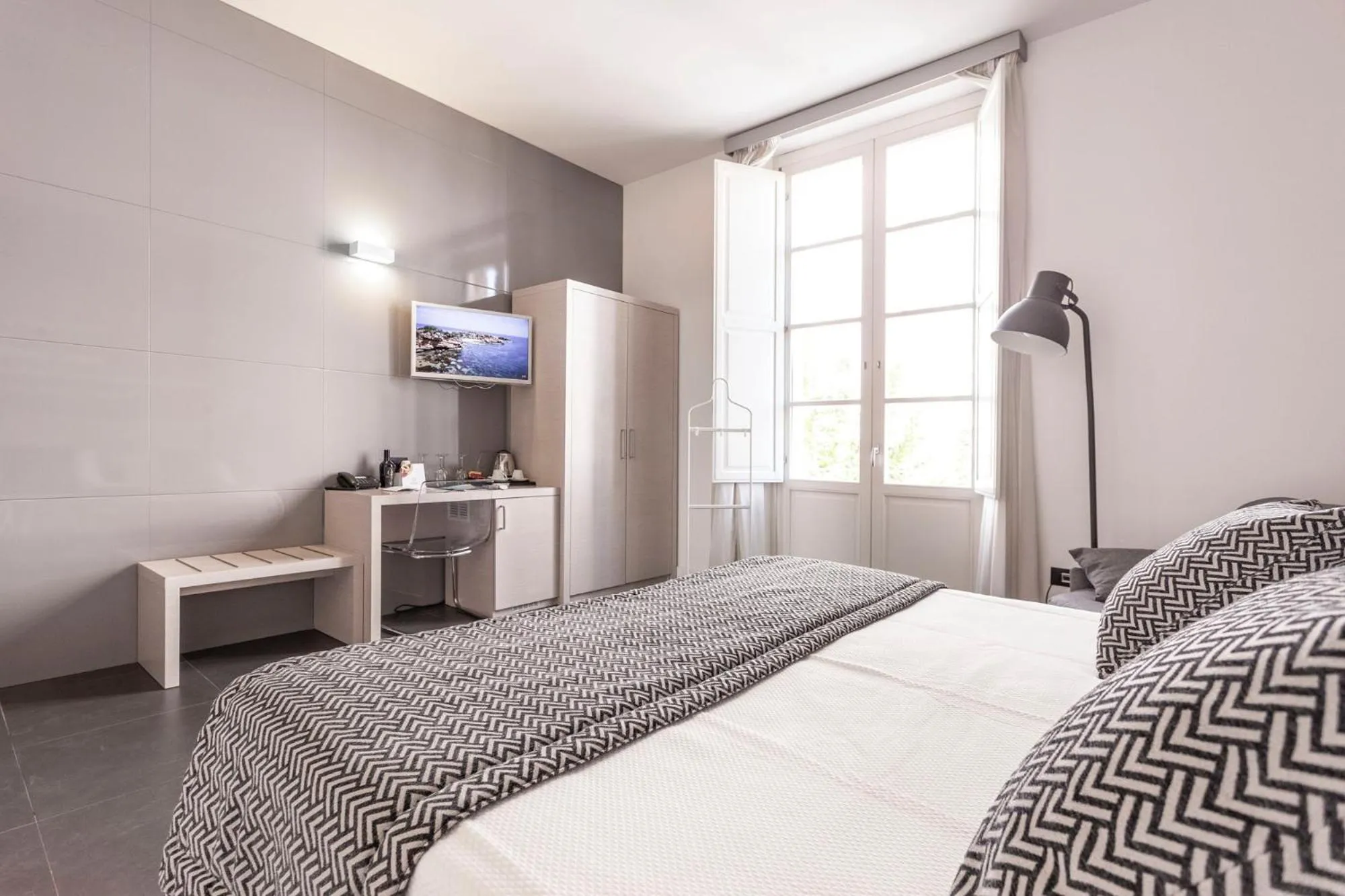 Bedroom, Bed in Nostos rooms & Apartments