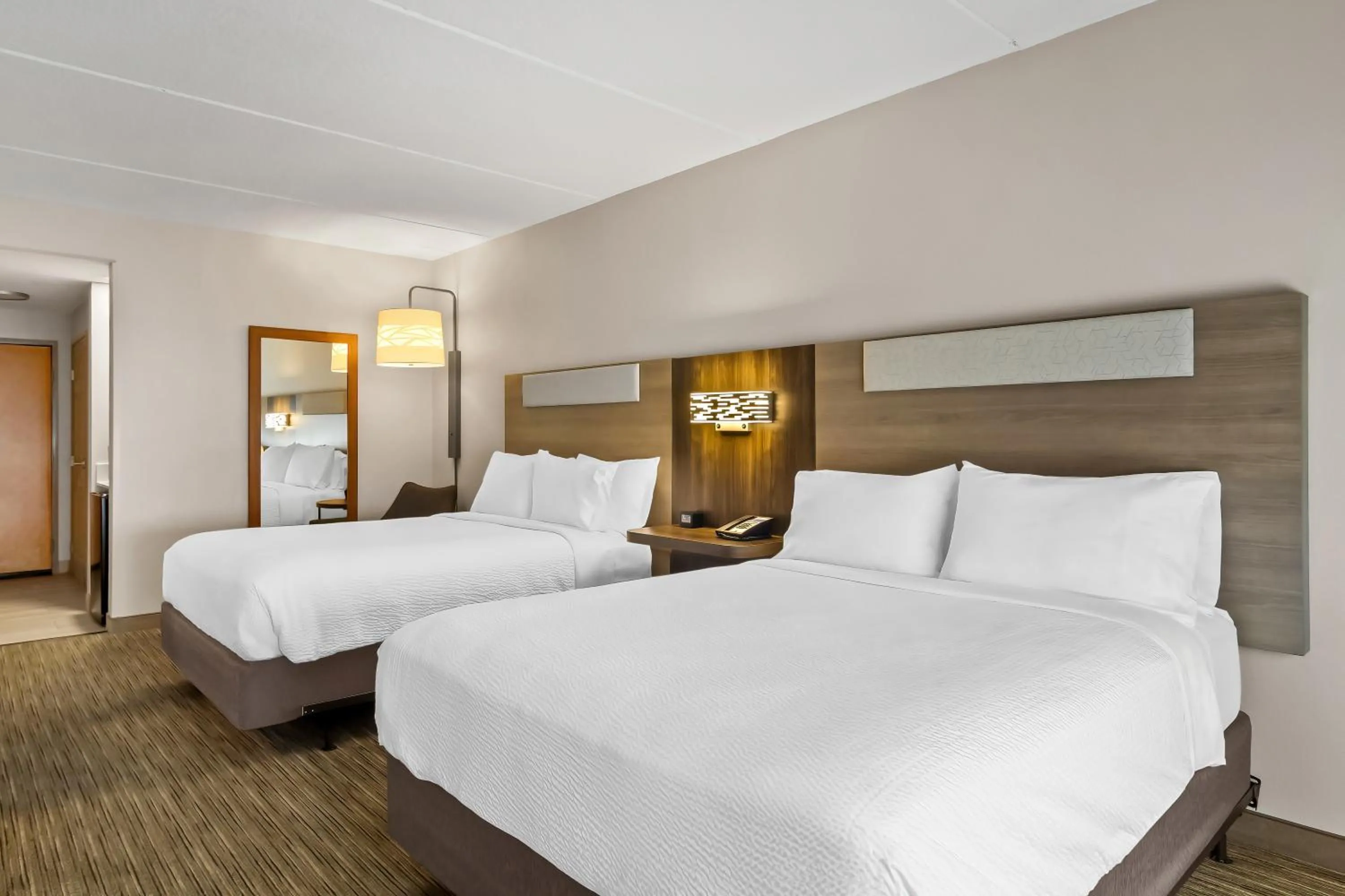 Bedroom, Bed in Holiday Inn Express & Suites Jacksonville South East - Medical Center Area by IHG