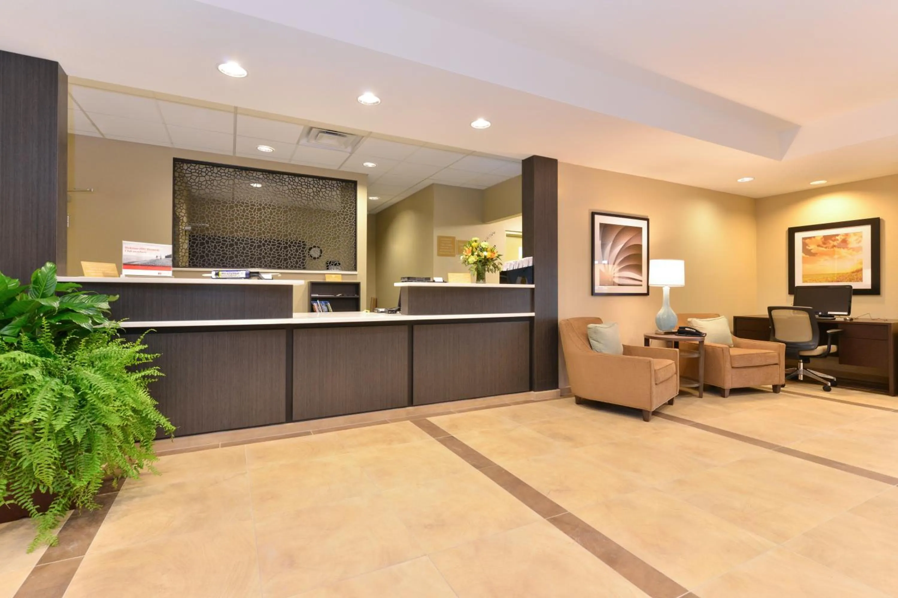 Lobby or reception in Candlewood Suites Sayre by IHG