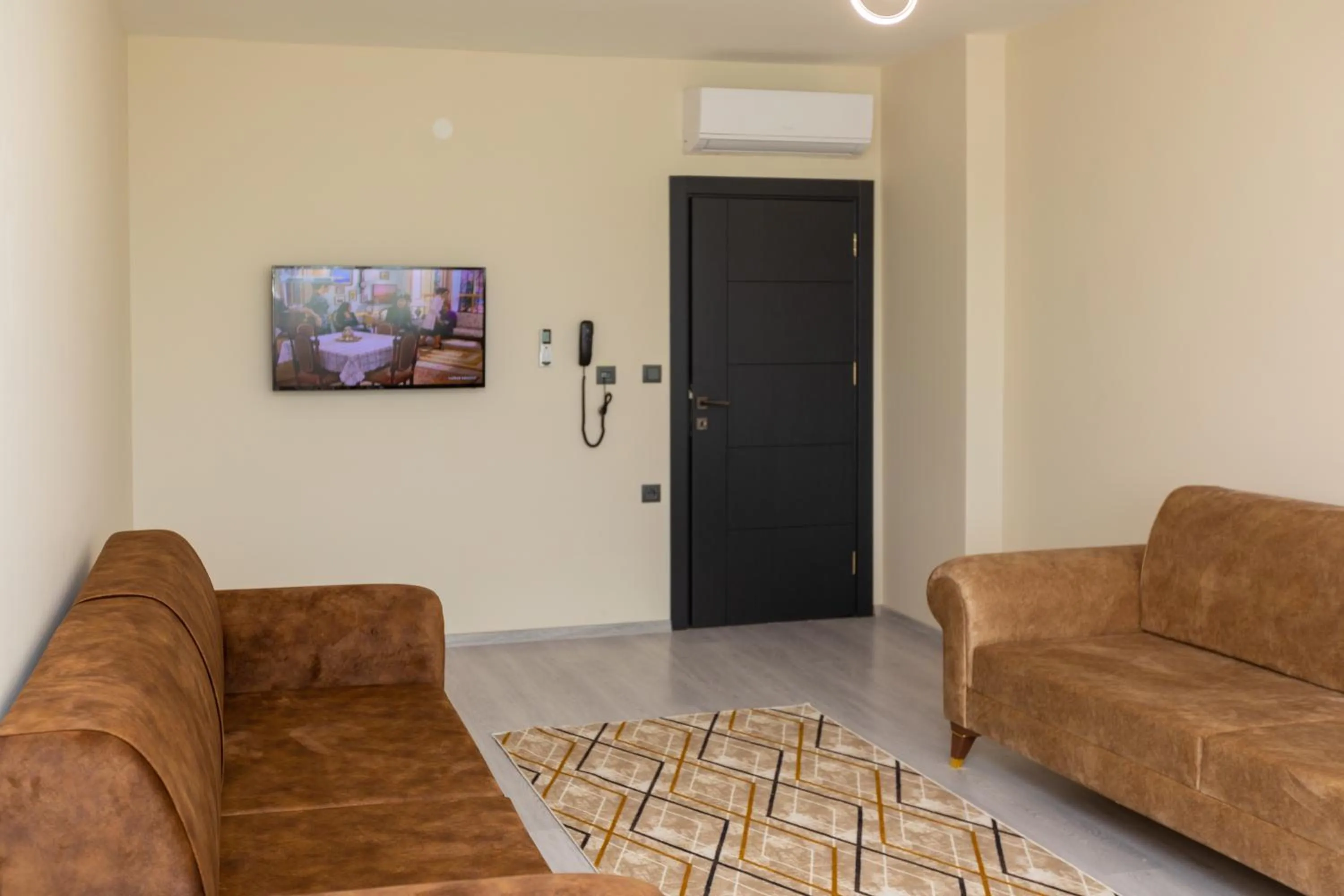 TV and multimedia in Moonlight Suite