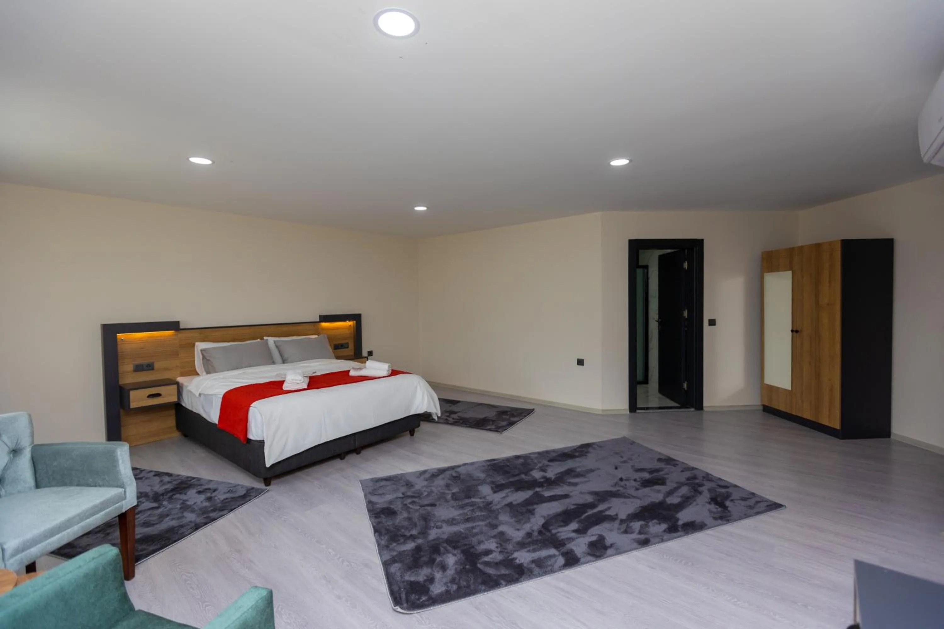 Bed in Moonlight Suite