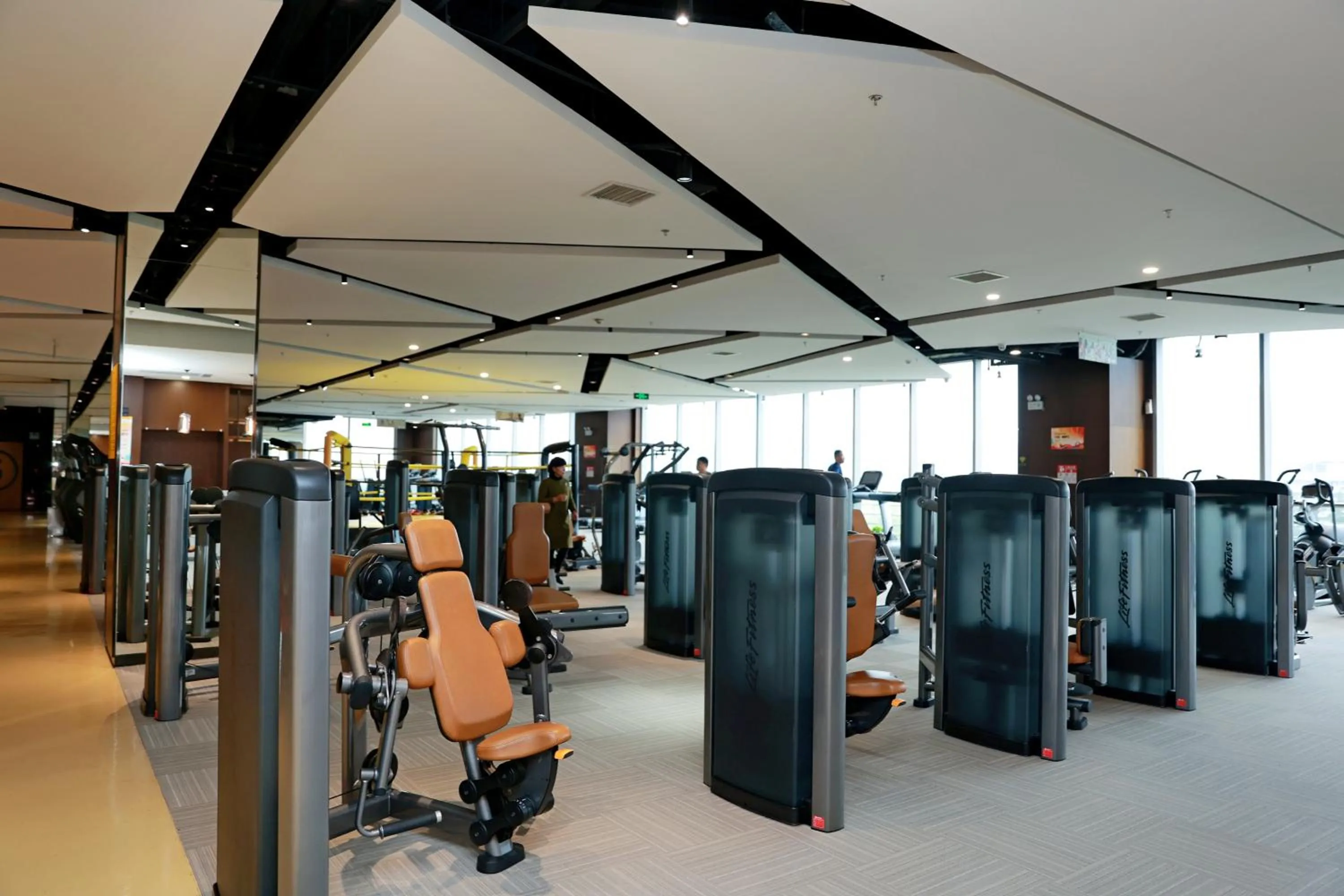 Fitness centre/facilities in Crowne Plaza Wuxi Taihu by IHG