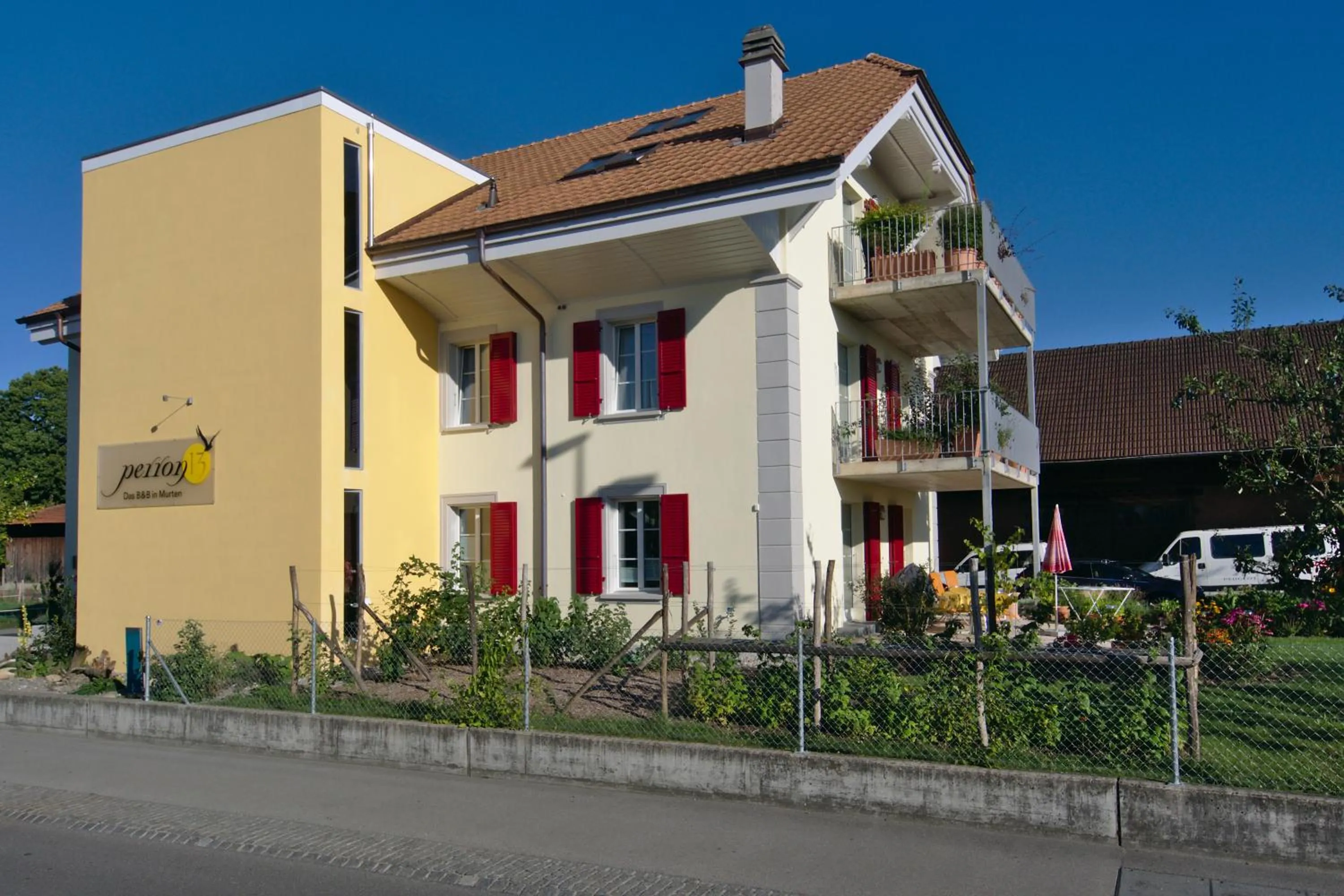 Street view in B&B Perron13