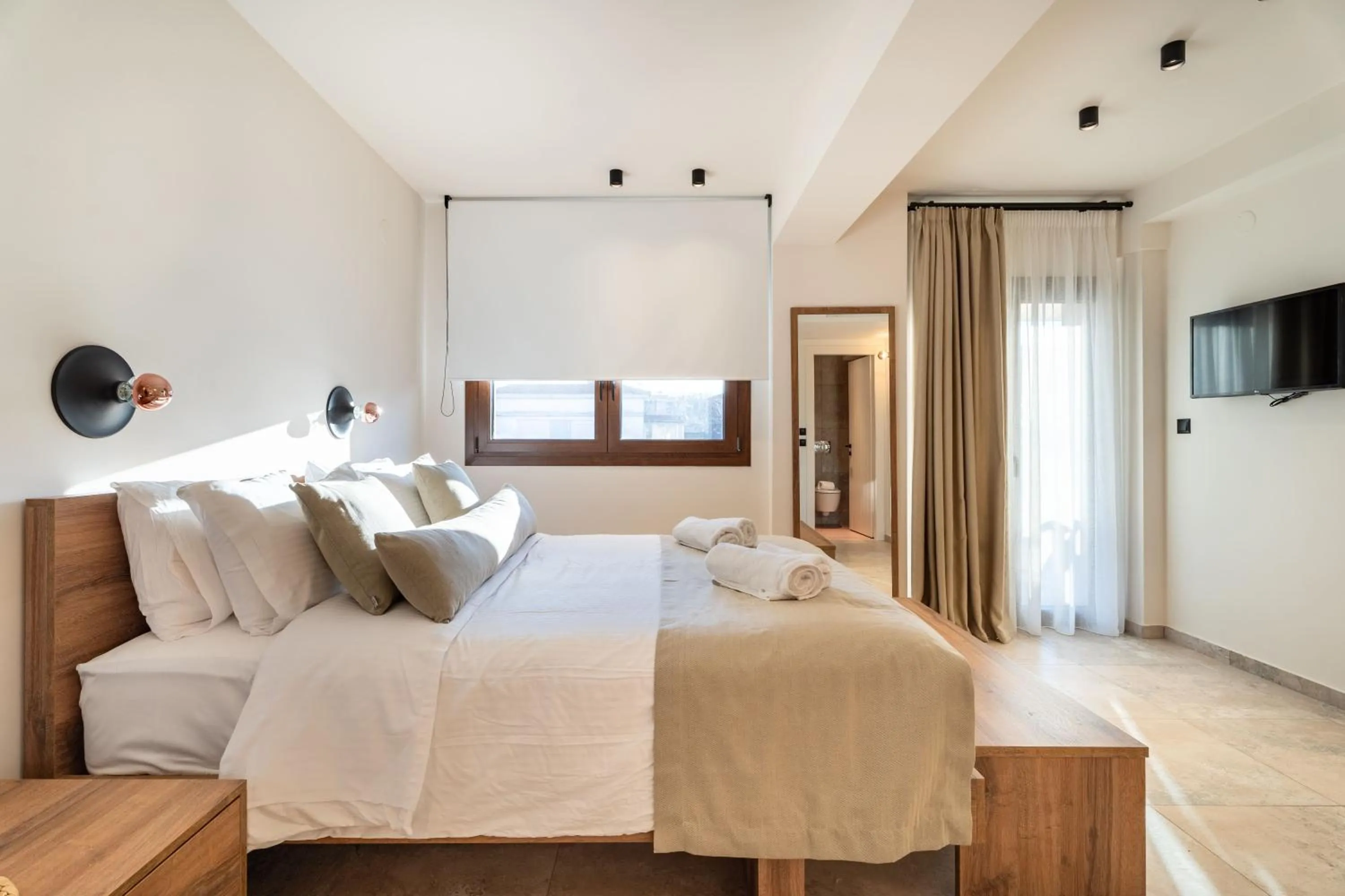 Bed in Mpikas Holidays