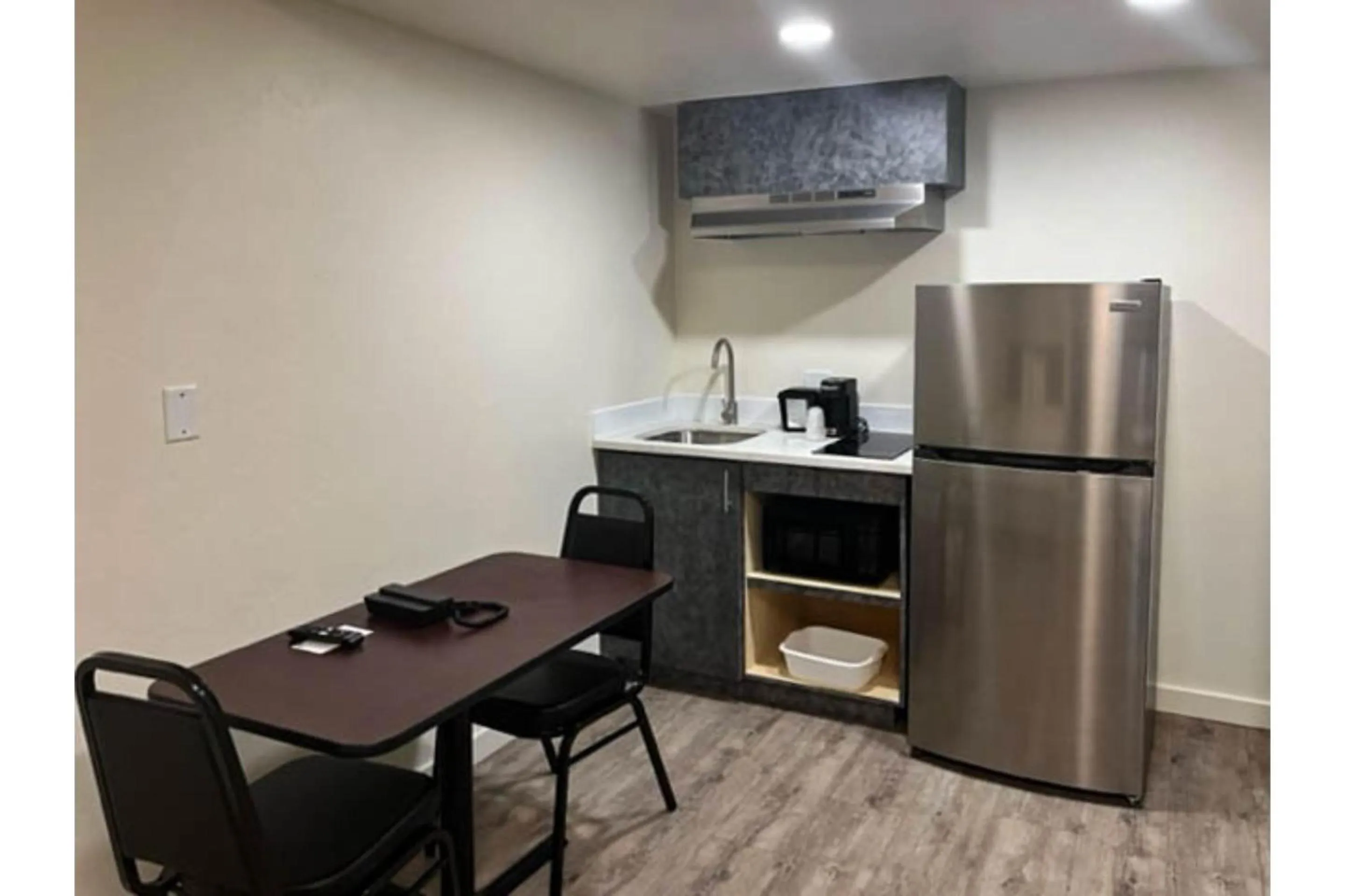 Kitchen or kitchenette in Pasco WA