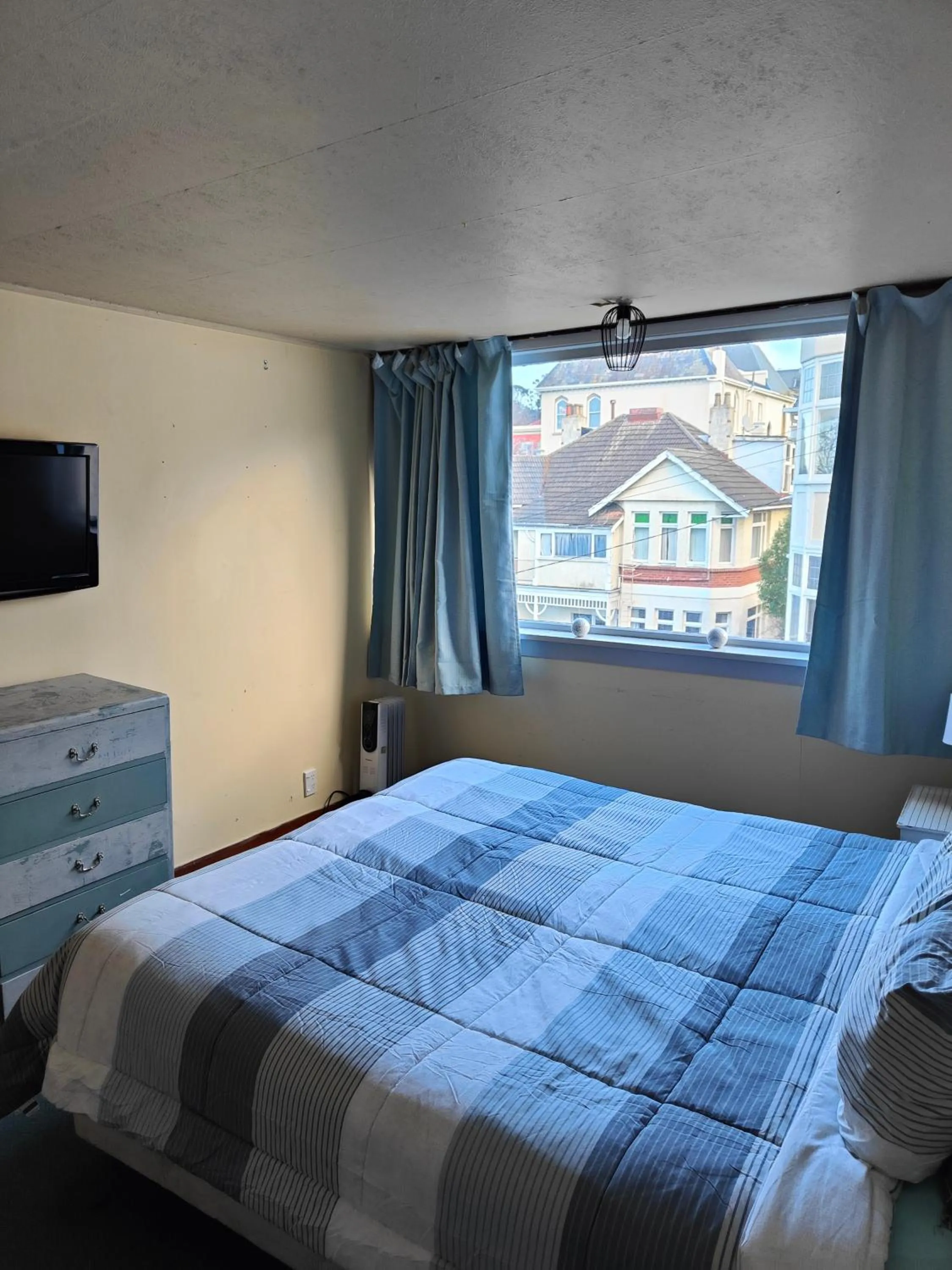 Bedroom, Bed in Manor house backpackers