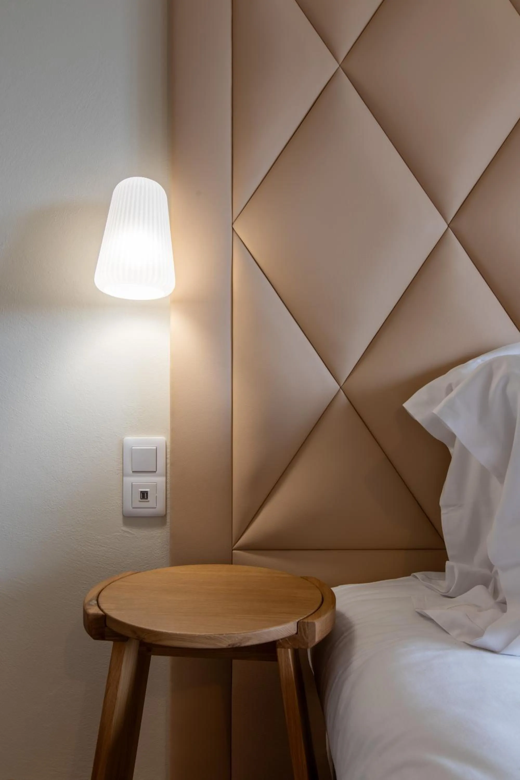 Bed in Domaine de la Courbe Hôtel & Spa