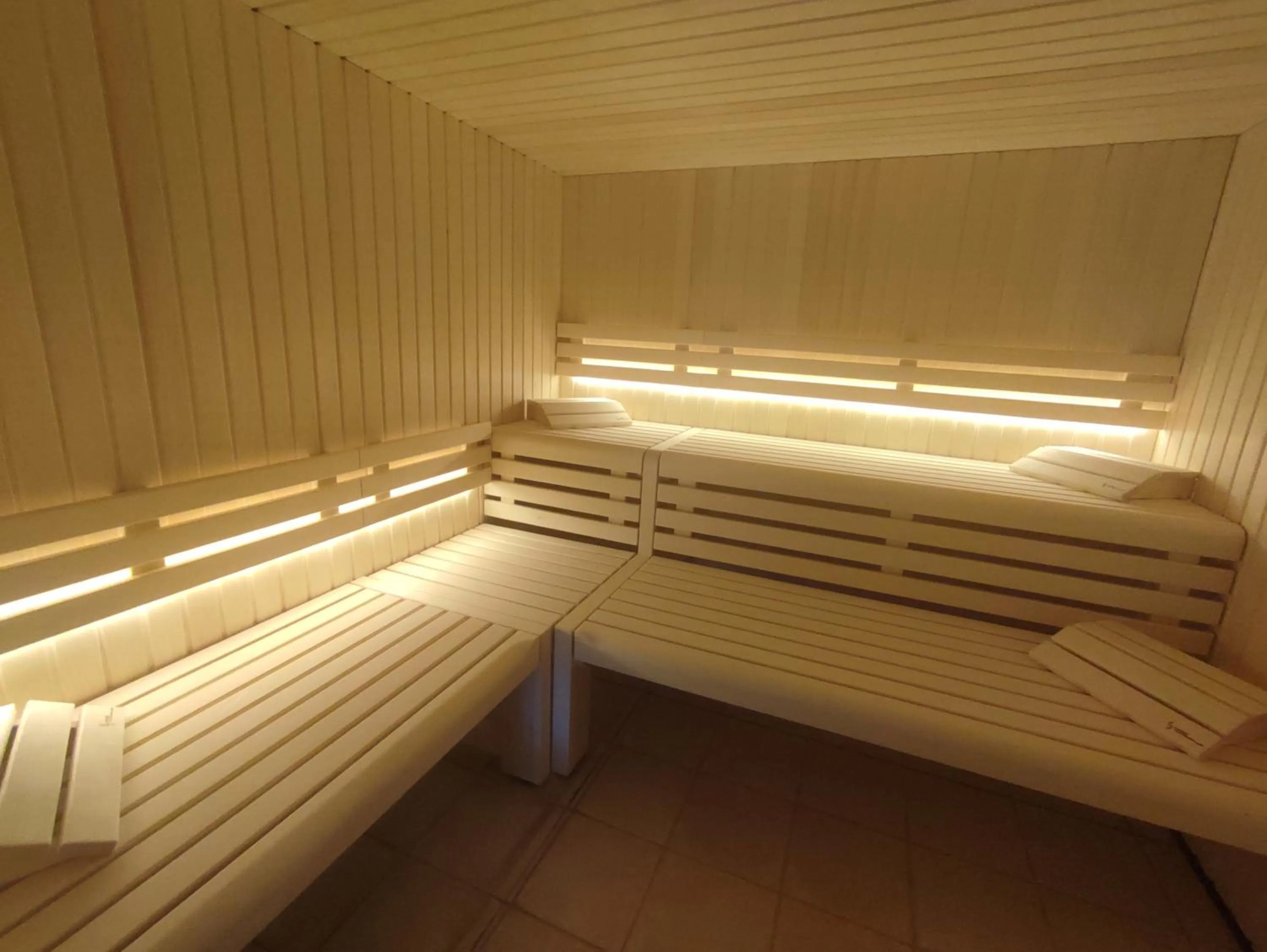 Sauna in Domaine de la Courbe Hôtel & Spa