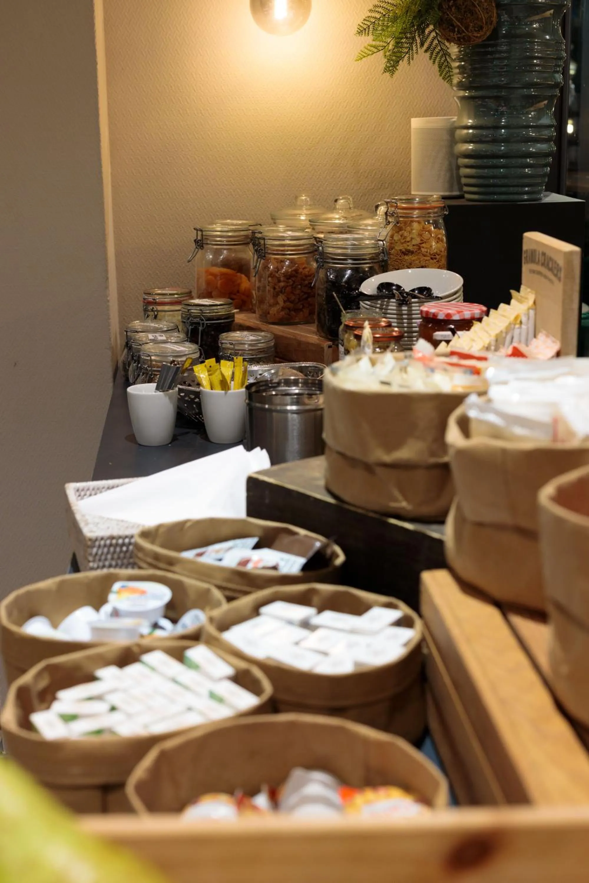 Restaurant/places to eat in Hotel 't Paviljoen