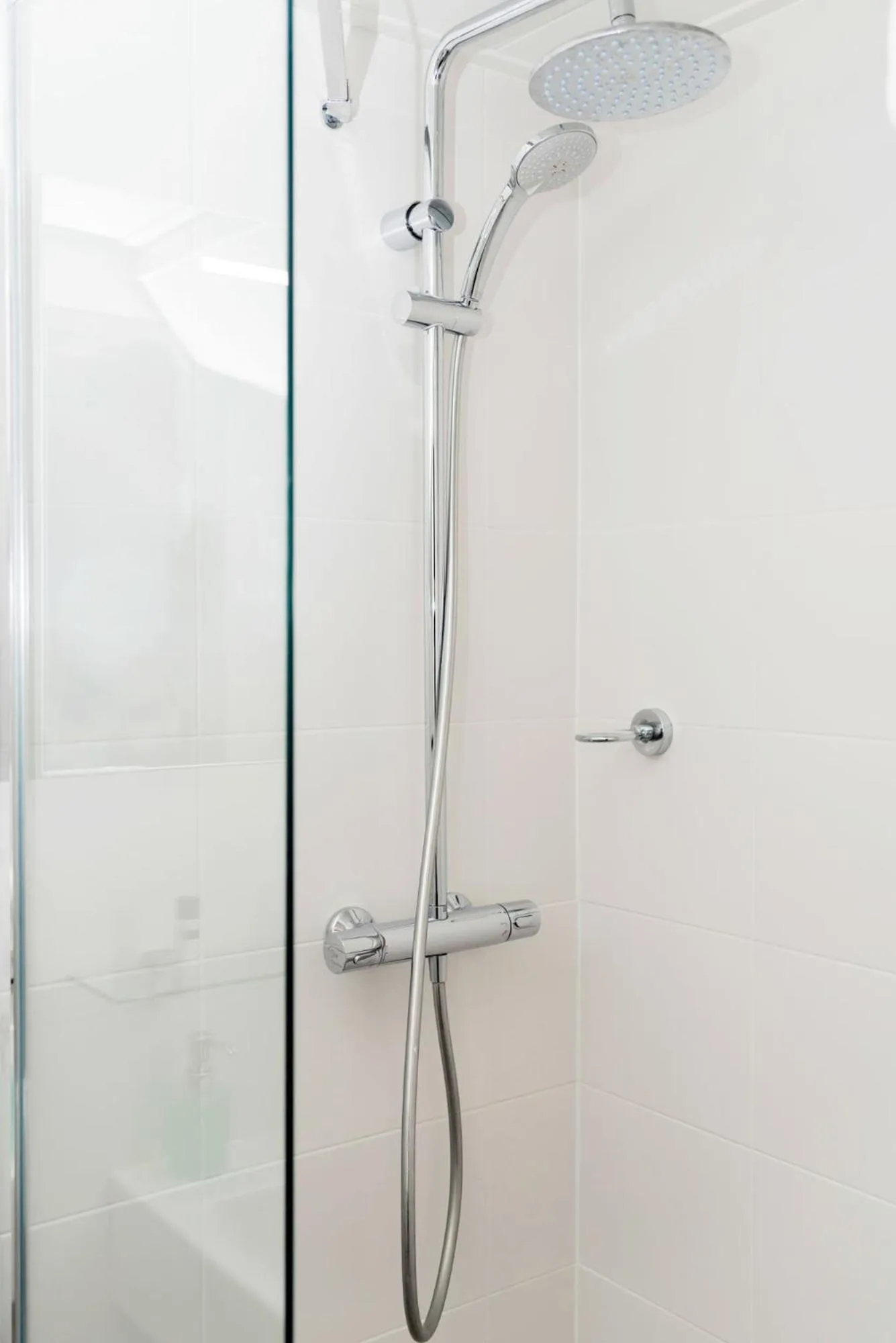 Shower in Hotel 't Paviljoen